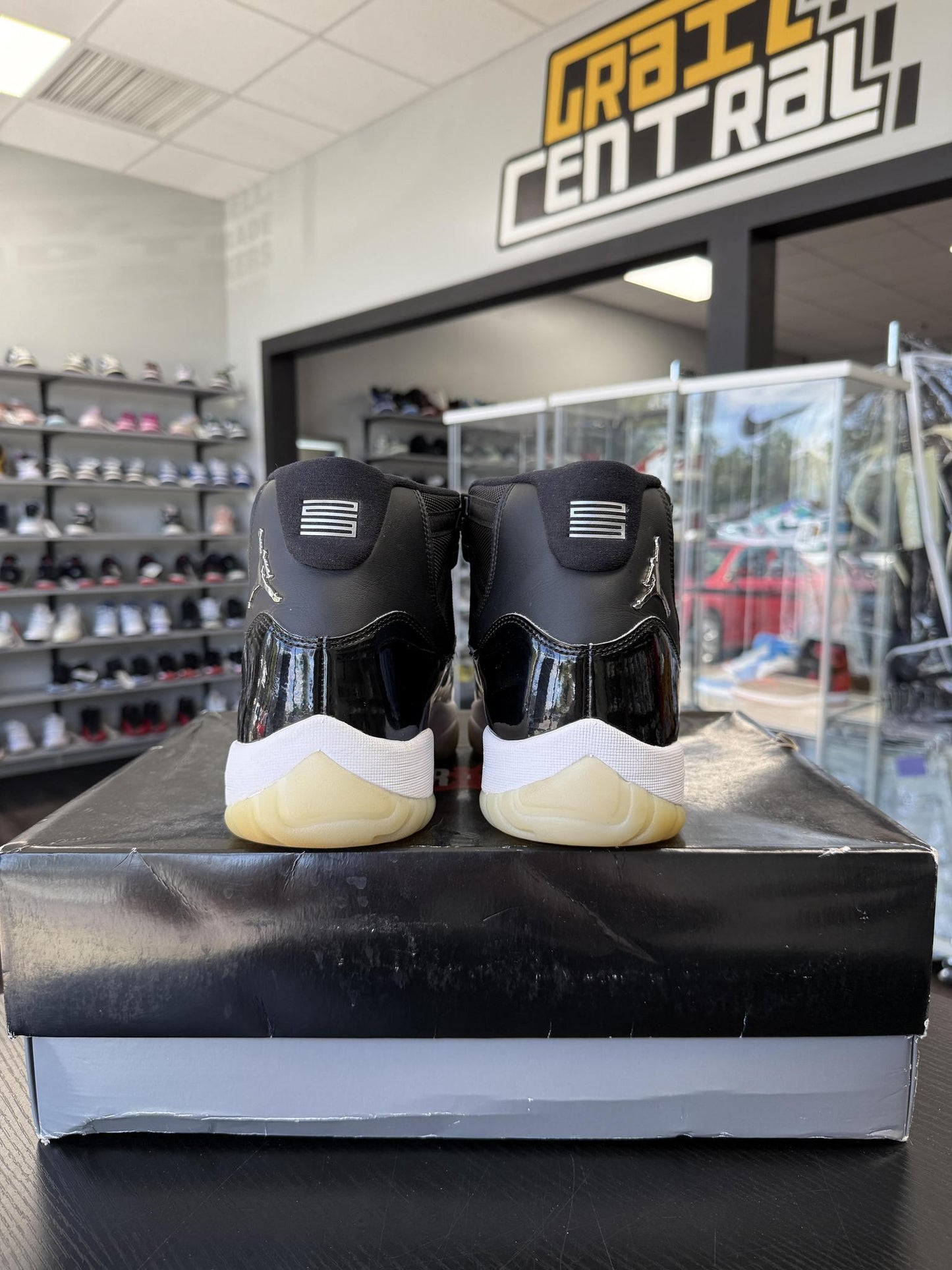 Jordan 11 "Jubilee" Used Size 13