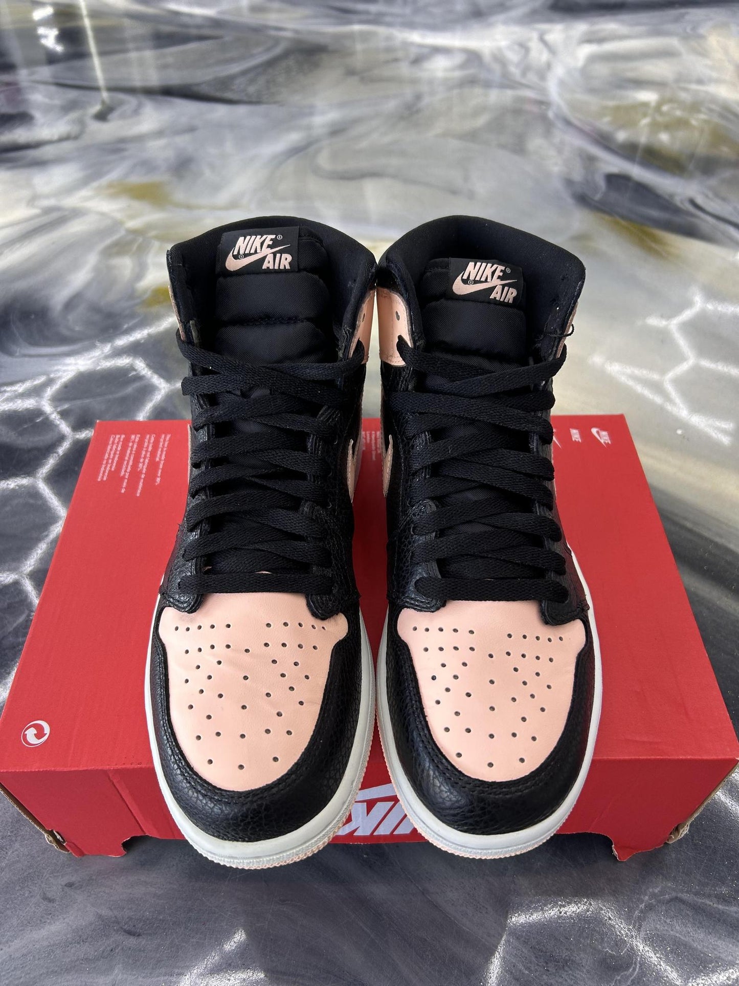 Jordan 1 "Crimson Tint" Used Size 9