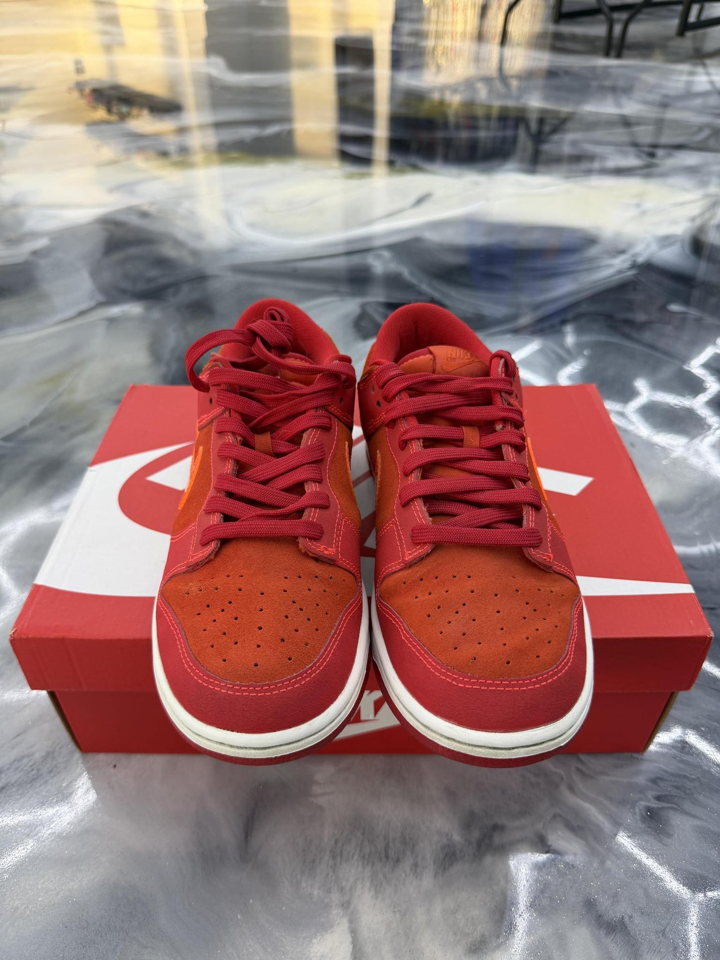 Nike Dunk Low ATL Used Size 7.5