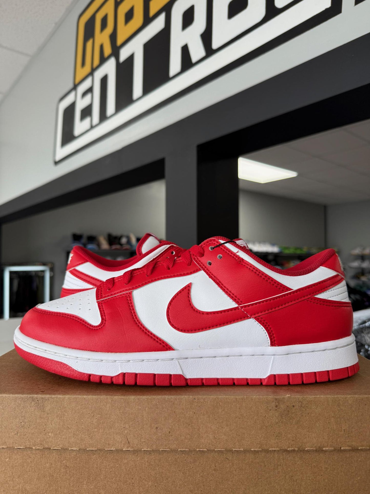 Nike Dunk Low "St. Johns" Used Size 10.5