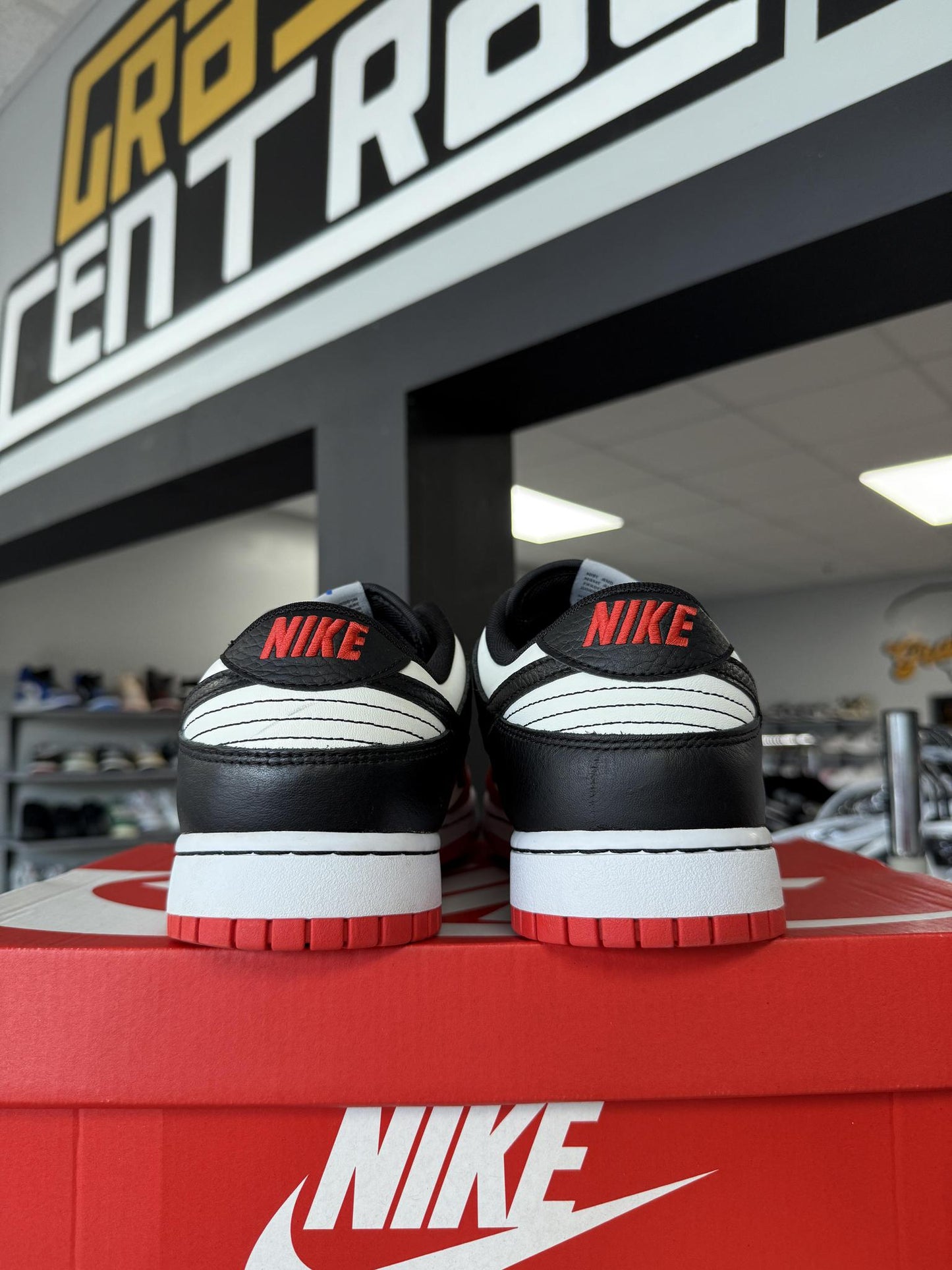 Nike Dunk Low "Chicago Split" Used Size 13
