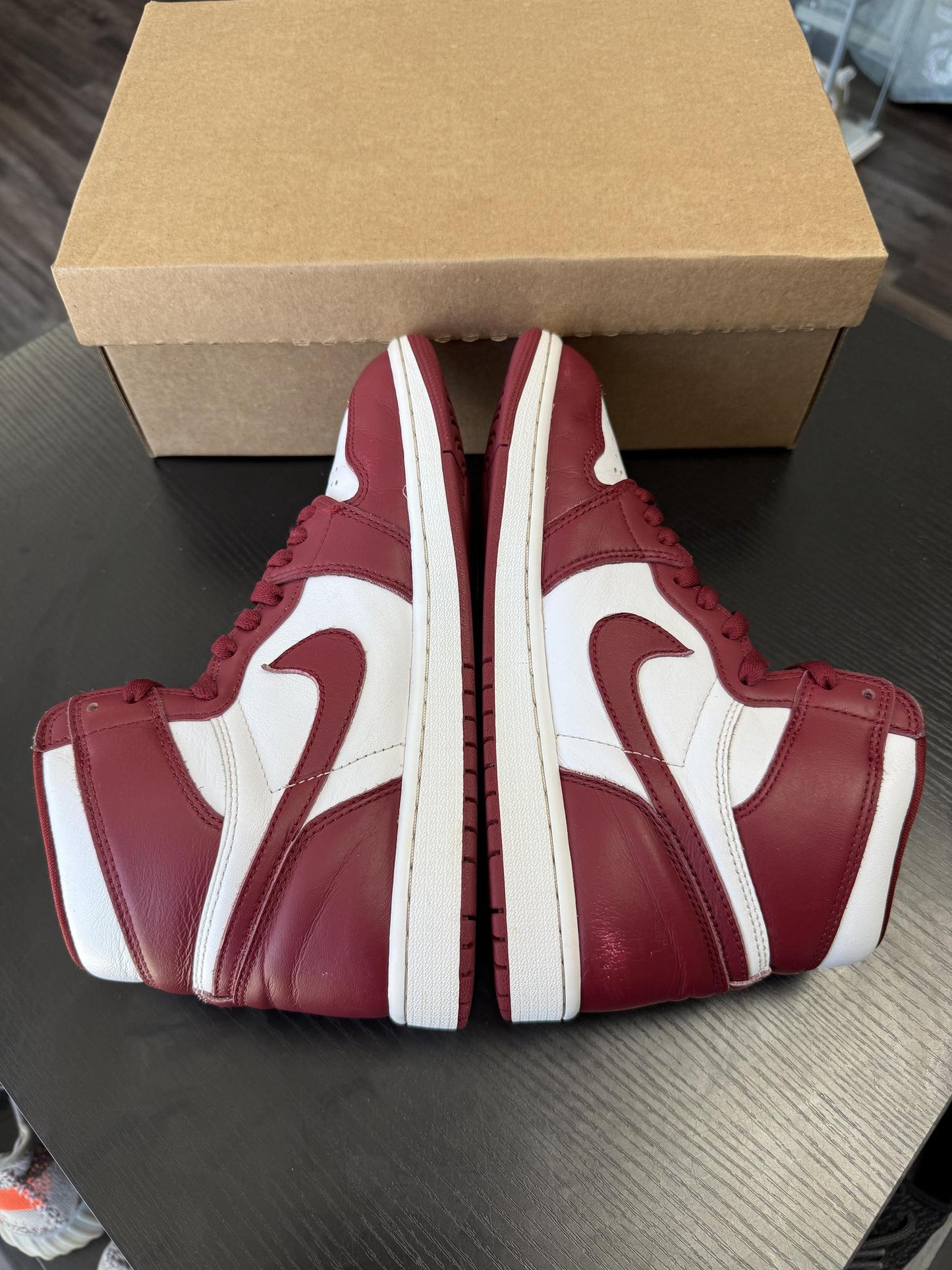 Jordan 1 "Team Red" Used Size 8.5