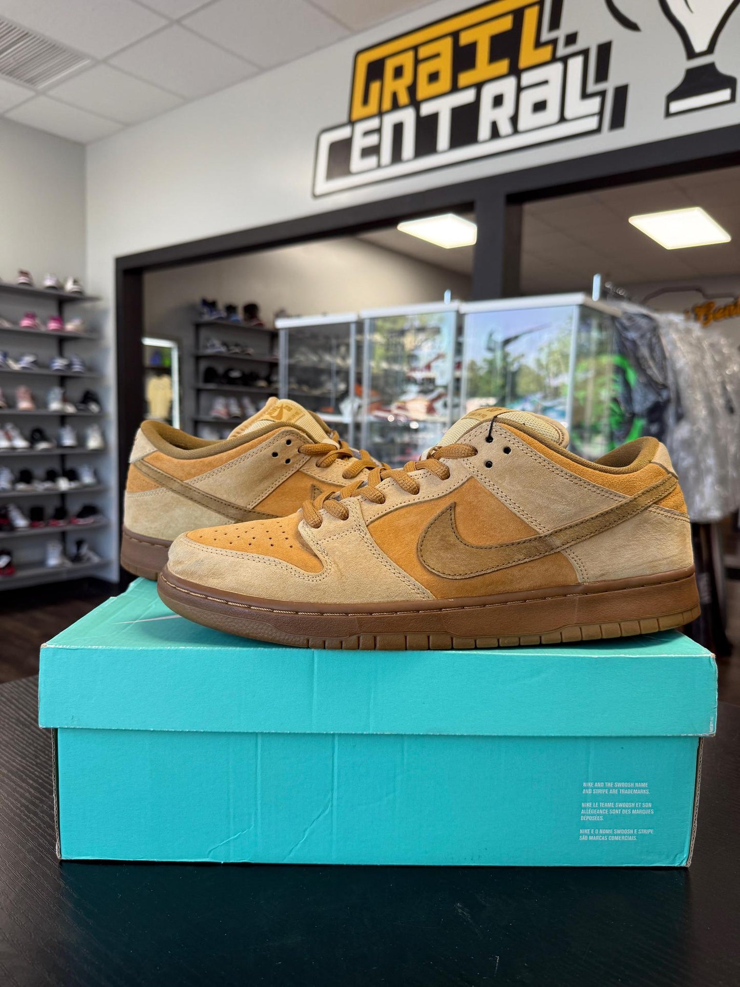 Dunk Low SB "Wheat" (2017) Used Size 12
