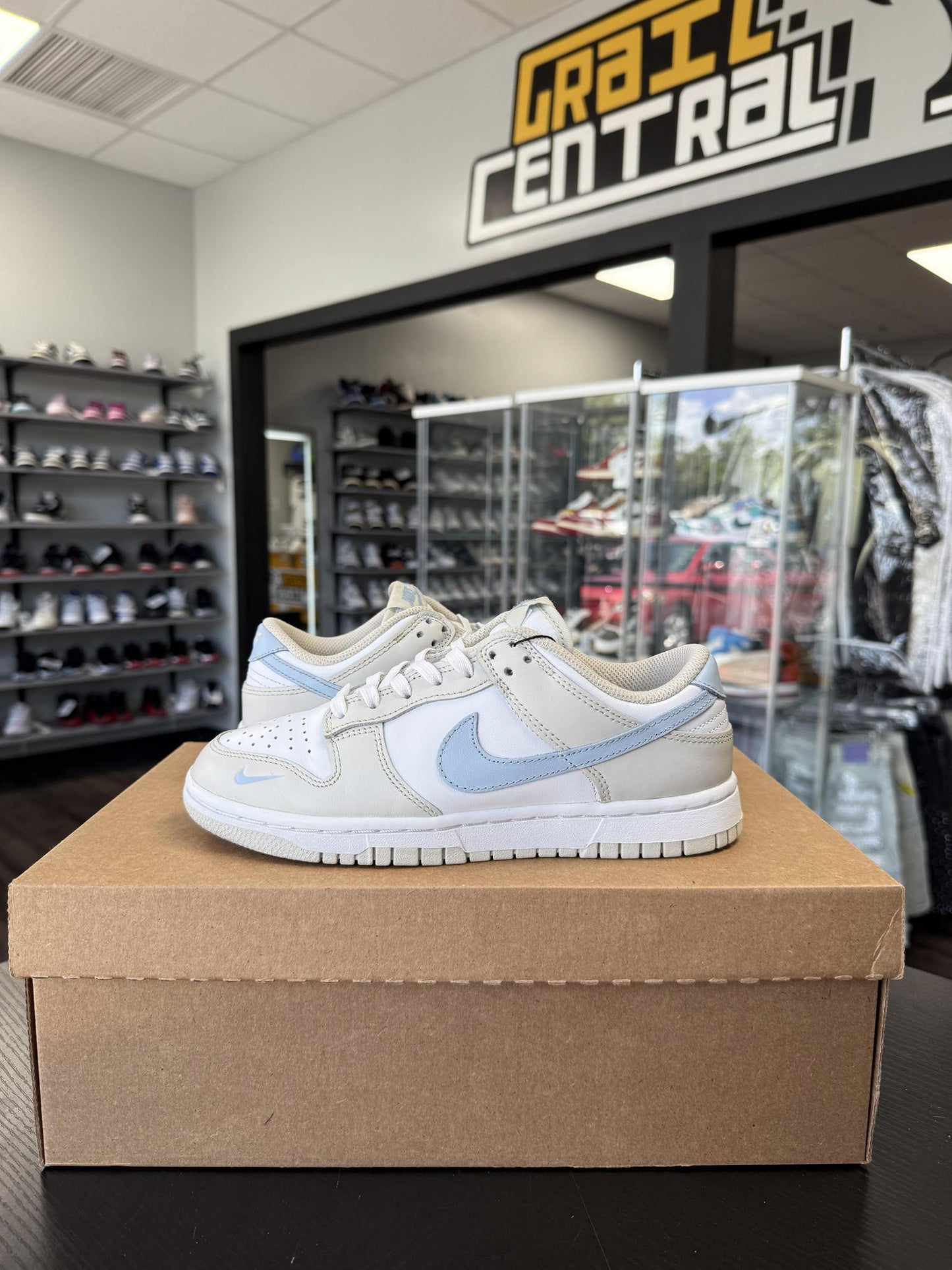 Nike Dunk Low "Light Bone Armory Blue" Used Size 5Y/6.5W