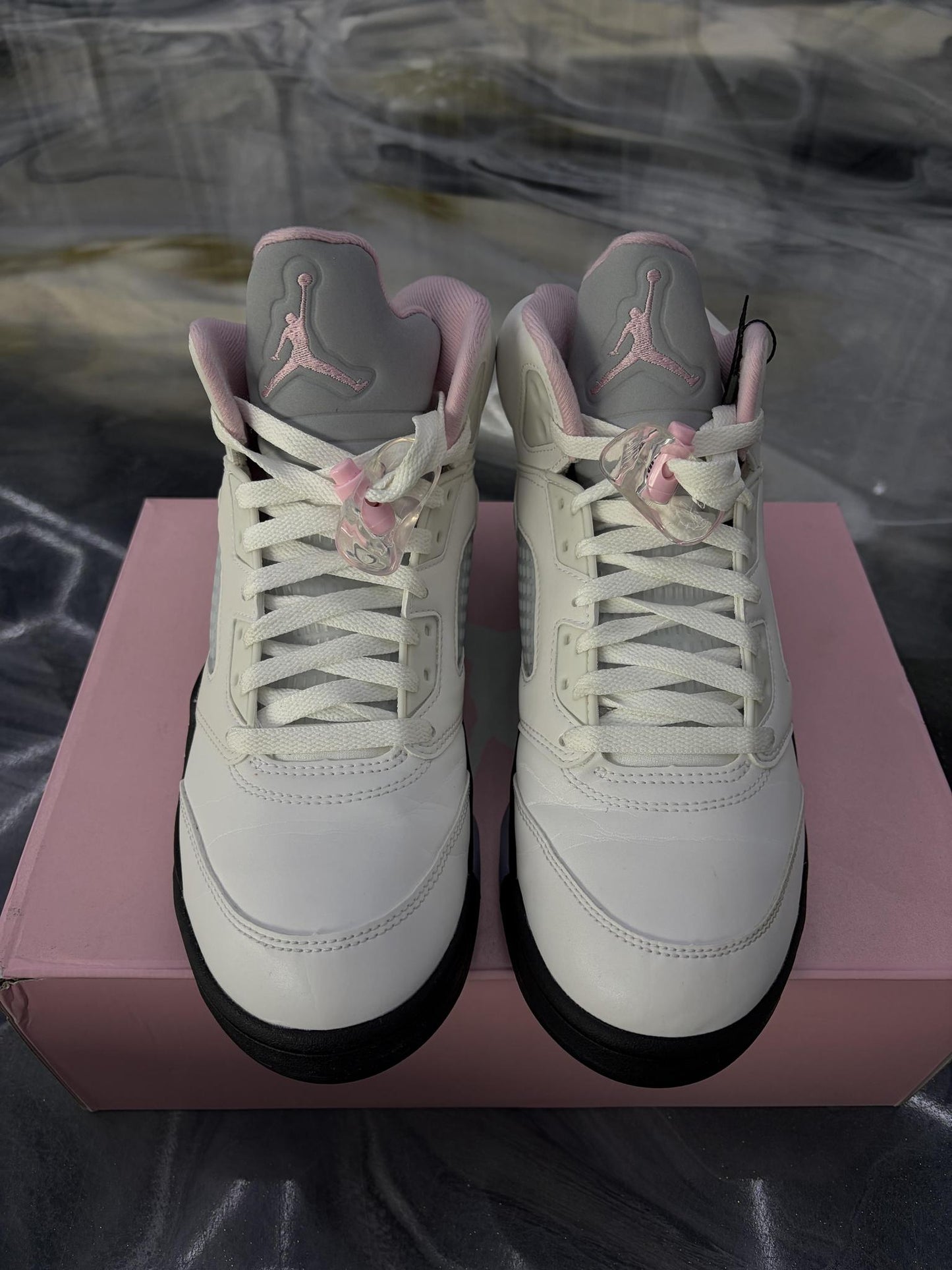 Jordan 5 "Medium Soft Pink" Used Size 8