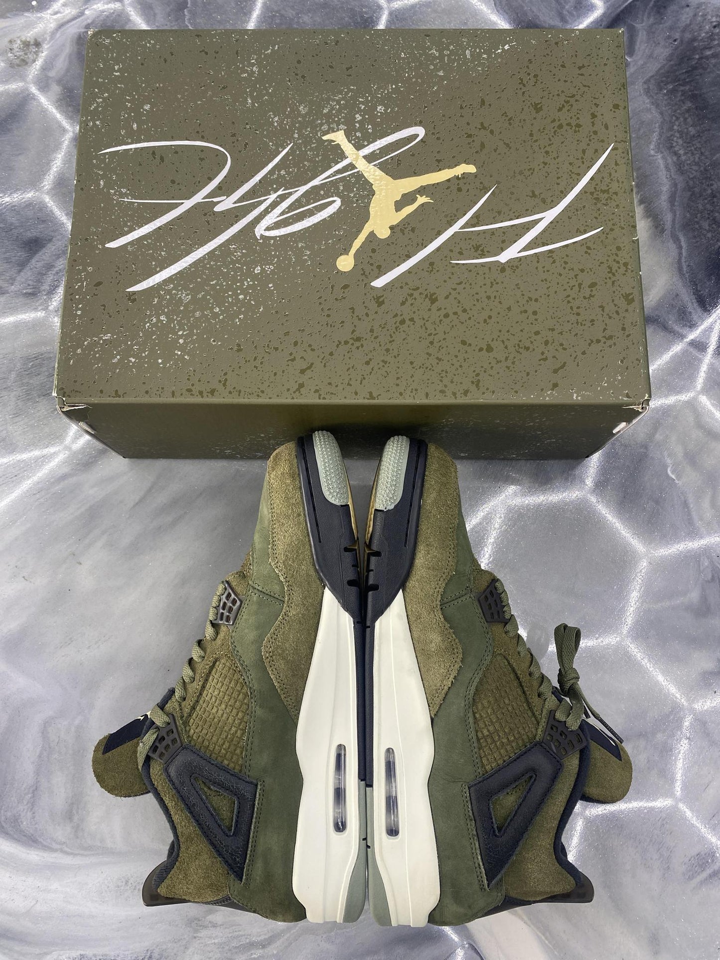 Jordan 4 "Craft Olive" Used Size 12