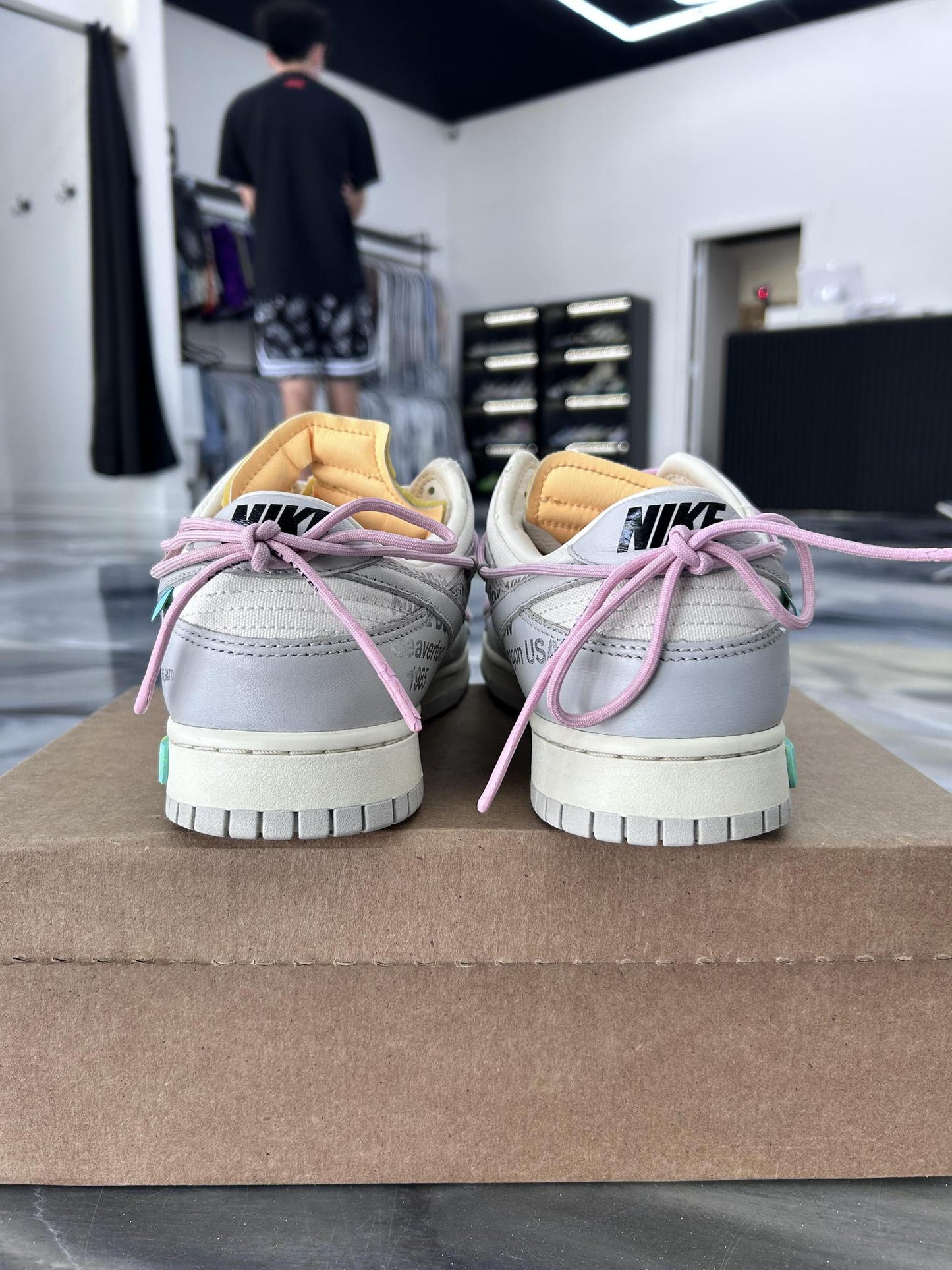 Nike x Off White Dunk Low "Lot 9" Used Size 13
