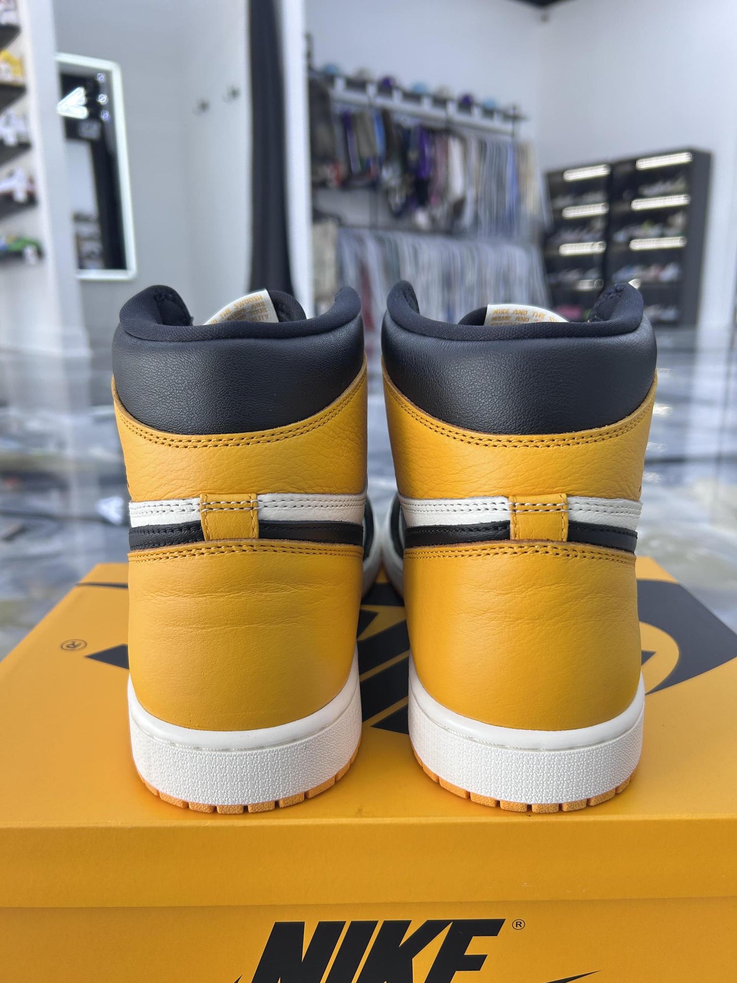 Jordan 1 "Taxi Yellow Toe" Used Size 14