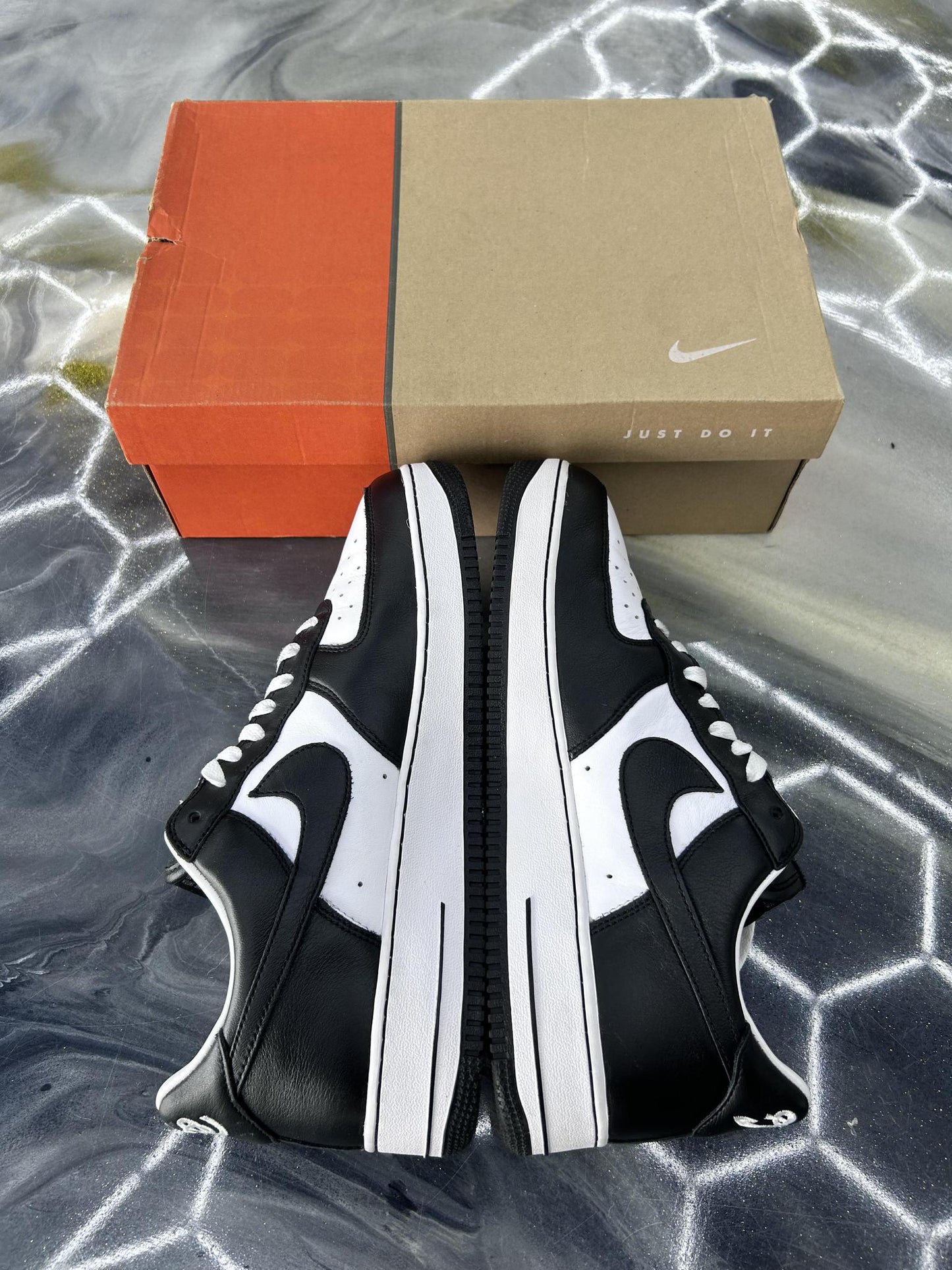 Air Force 1 Low "Terror Squad" Used Size 12