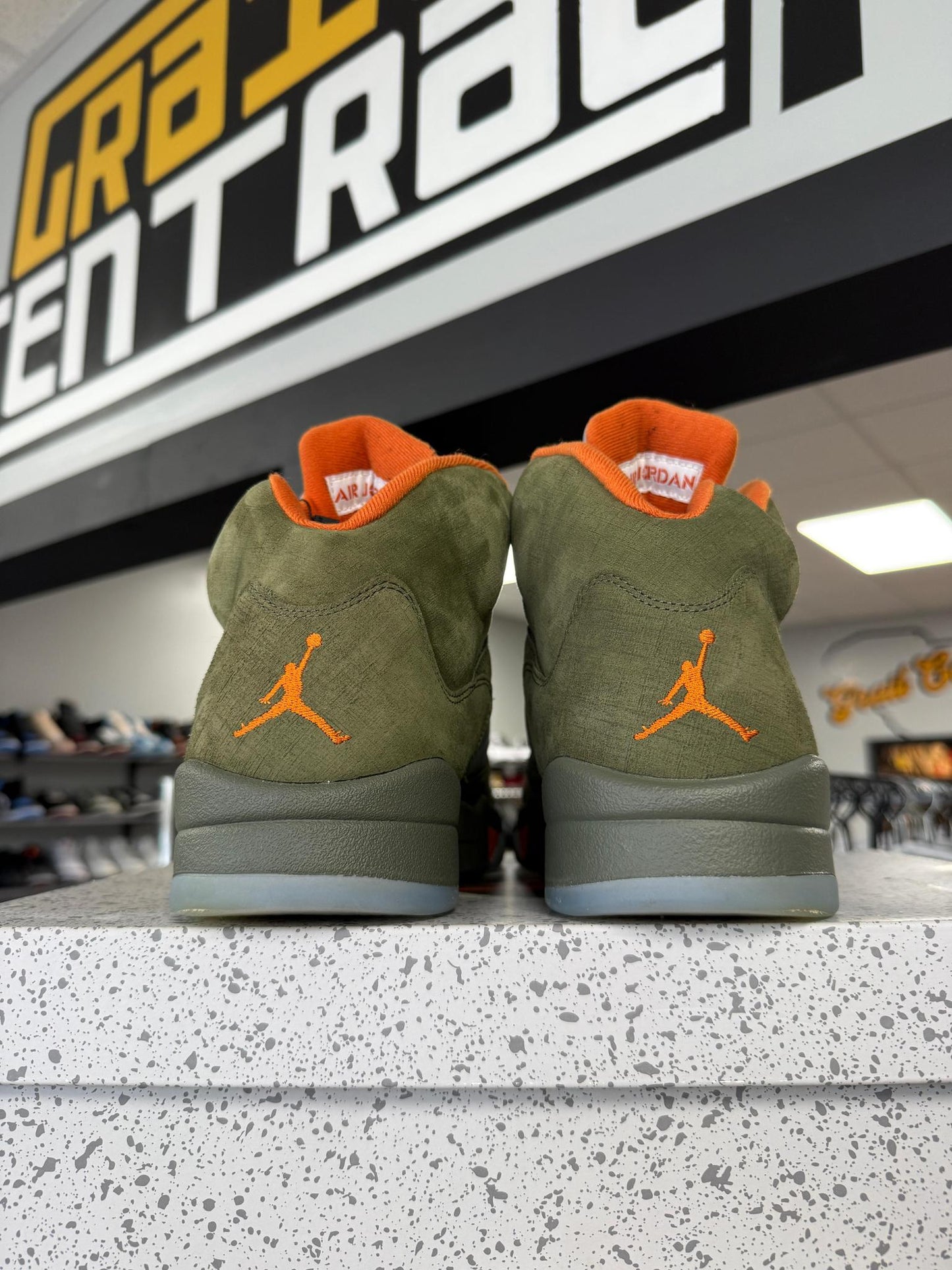 Jordan 5 "Olive" Used Size 13