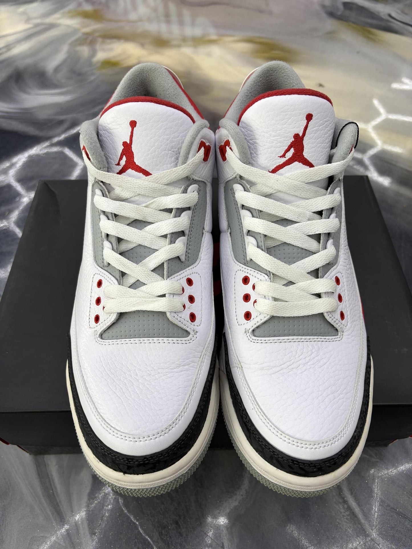 Jordan 3 "Fire Red 2013" Used Size 9.5
