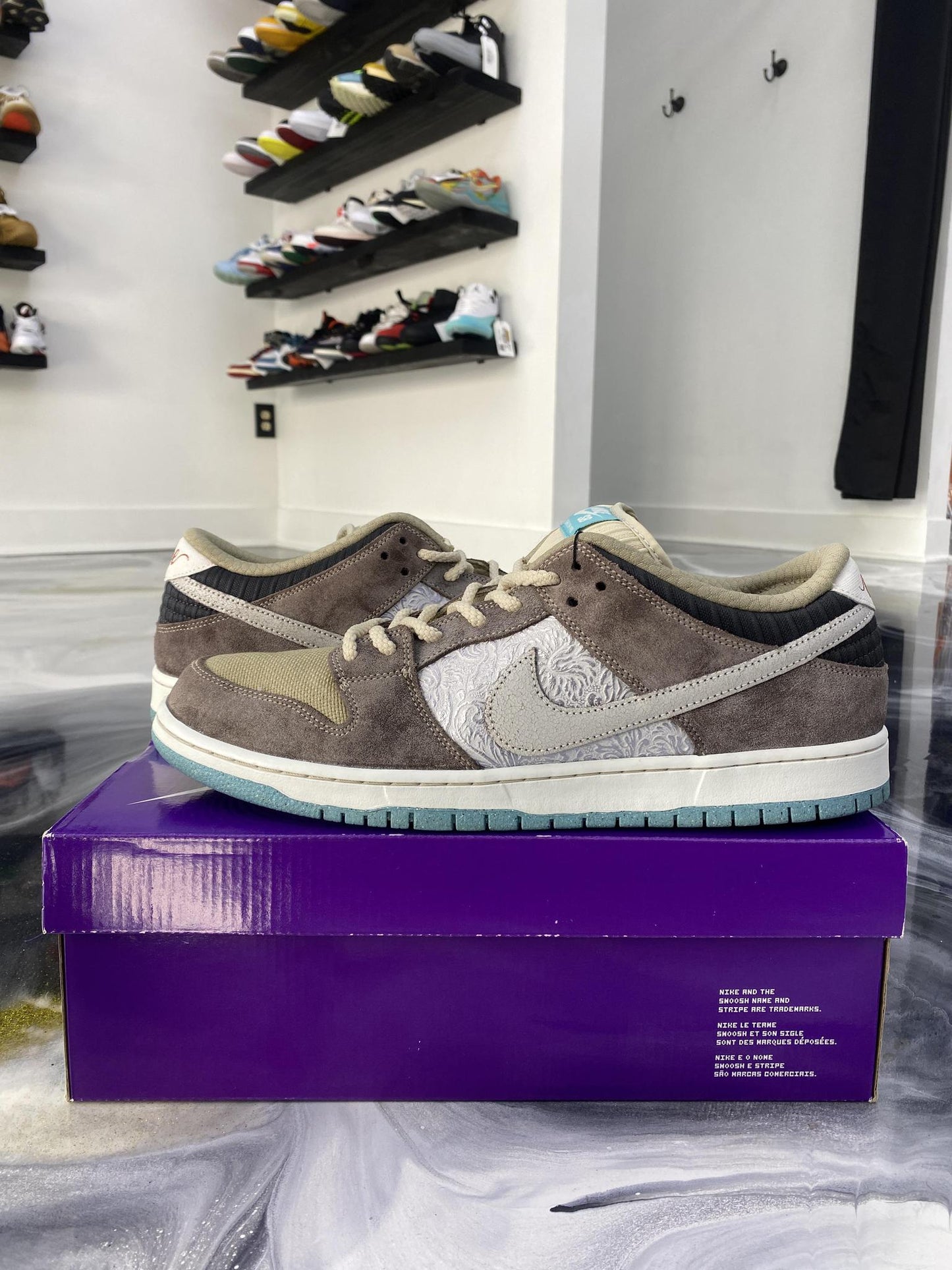 SB Dunk Low "Big Money Savings" Used Size 15