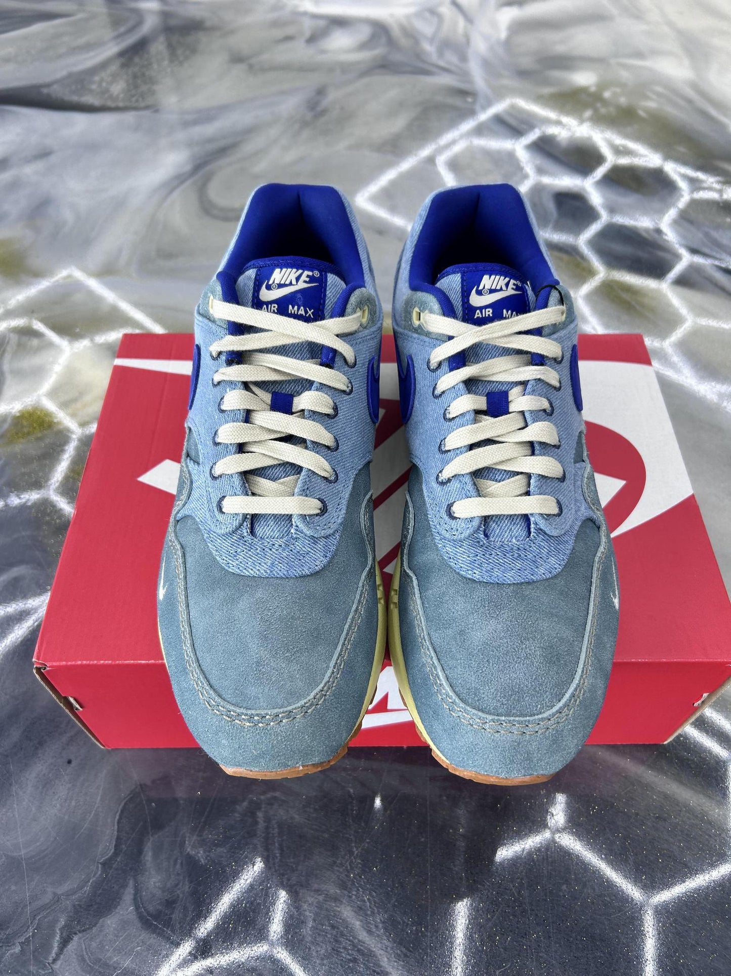 Nike Air Max 1 "Dirty Denim" Used Size 11