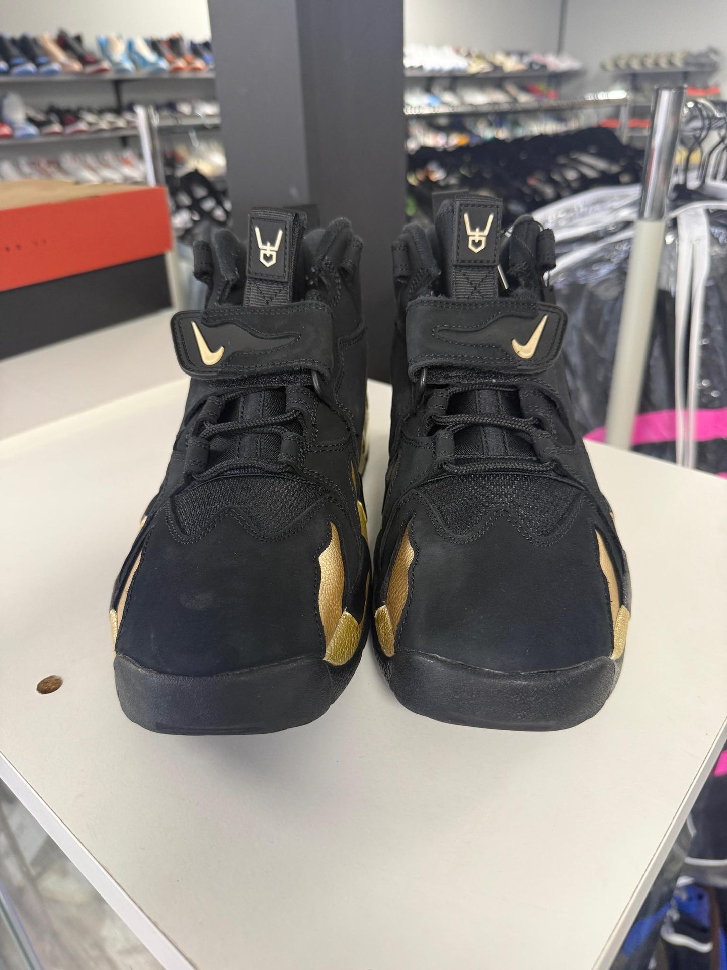 Nike Air Max DT "Black Gold" Used Size 8.5
