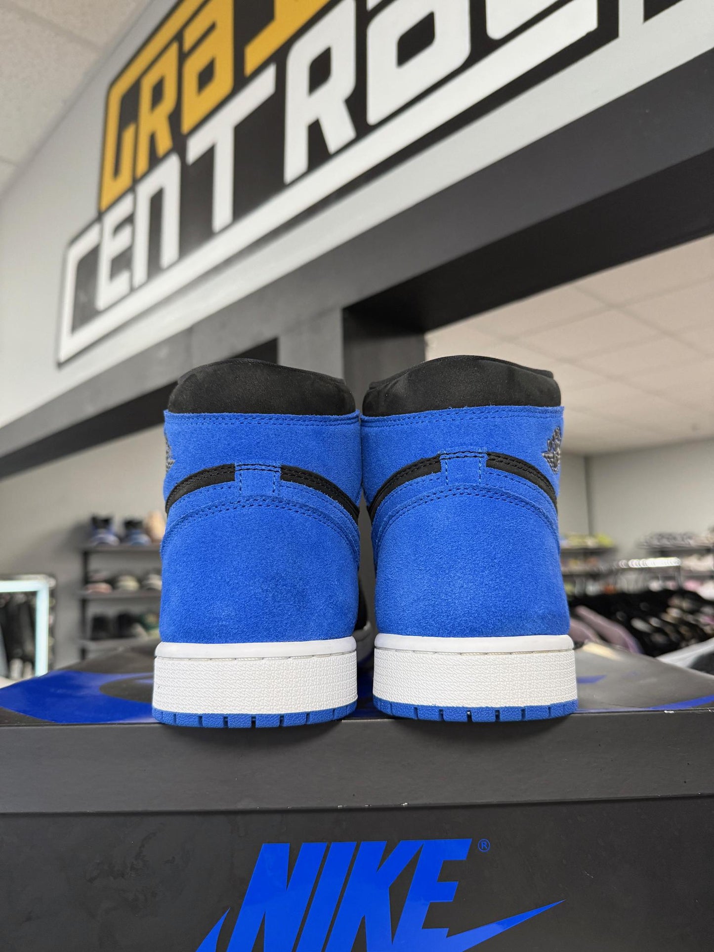 Jordan 1 "Royal Reimagined" Used Size 11