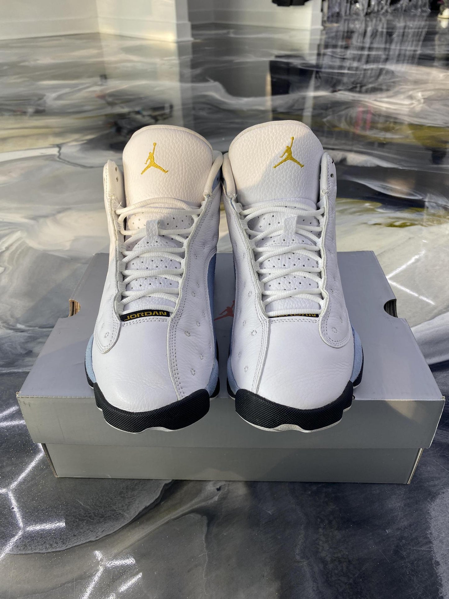 Jordan 13 "Blue Grey" Used Size 9