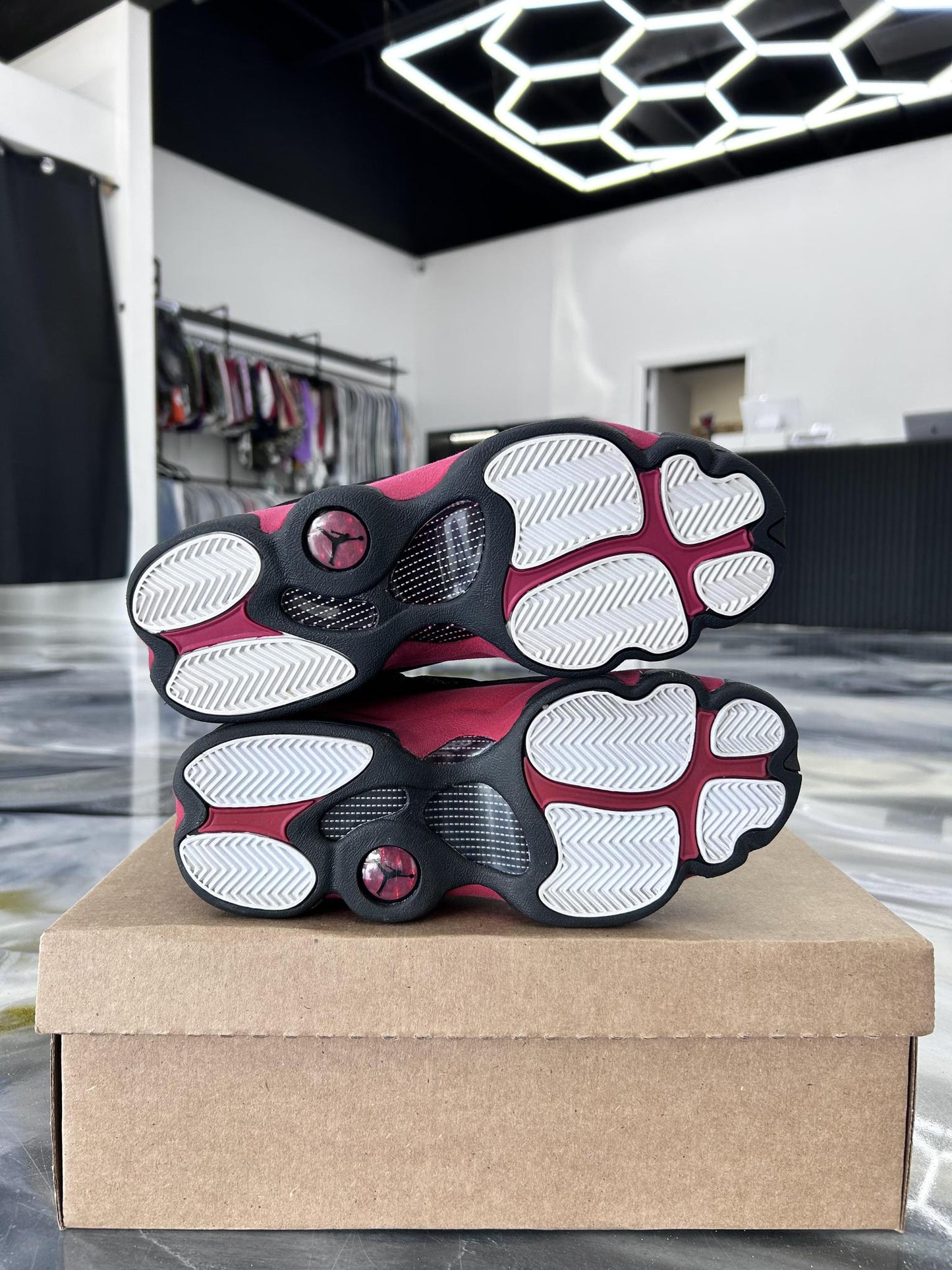 Jordan 13 "Bred" Used Size 7Y/8.5W
