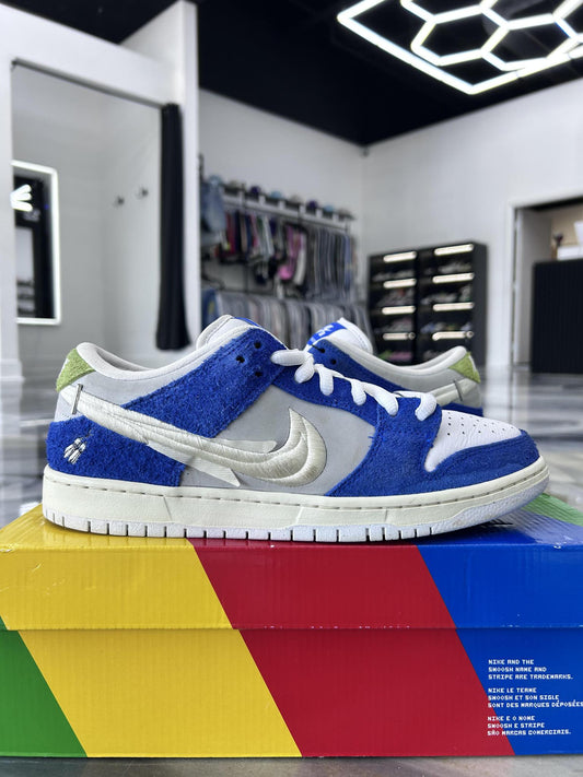 Nike SB Dunk Low "Fly Streetwear" Used Size 10