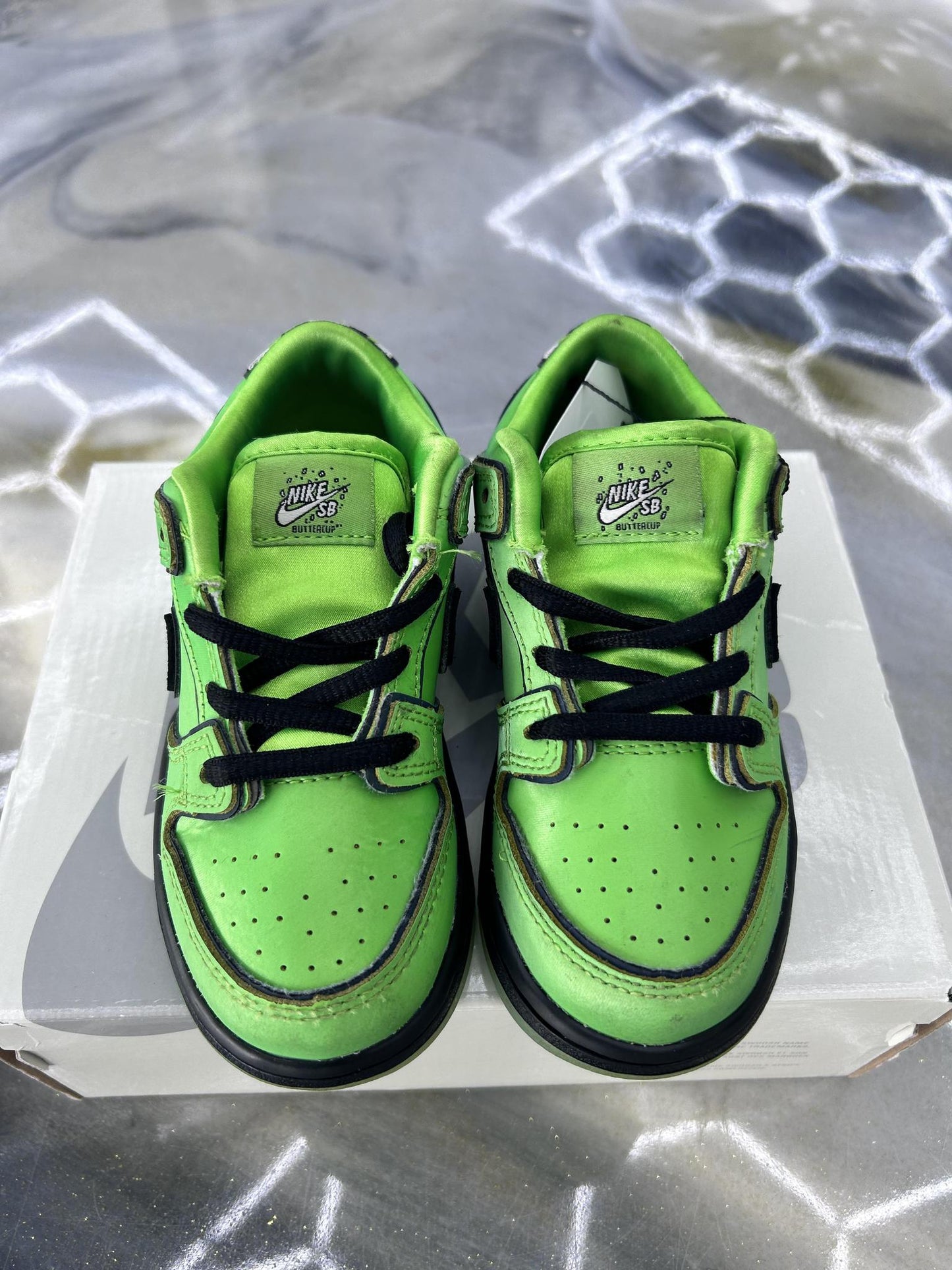 Nike SB Dunk Low "Powerpuff Buttercup" Used Size 9C