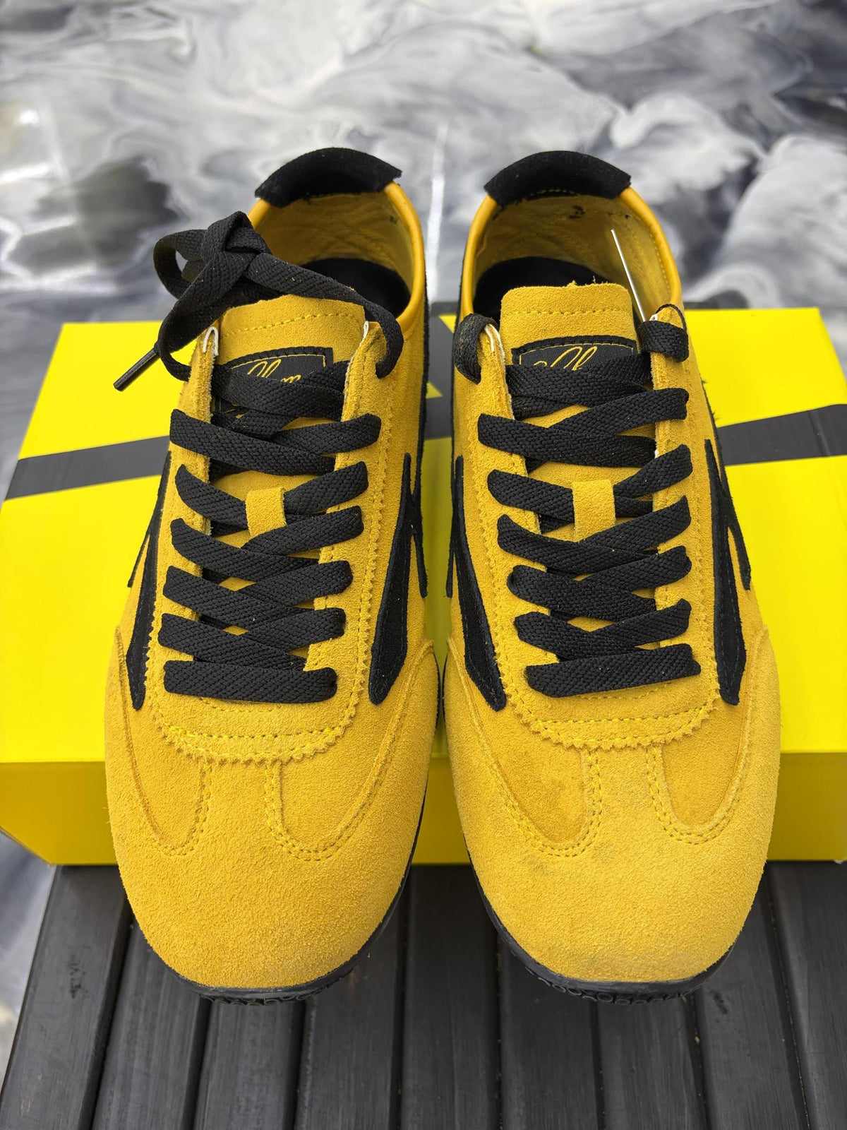 HMDD Samurai Runner Used Size 8