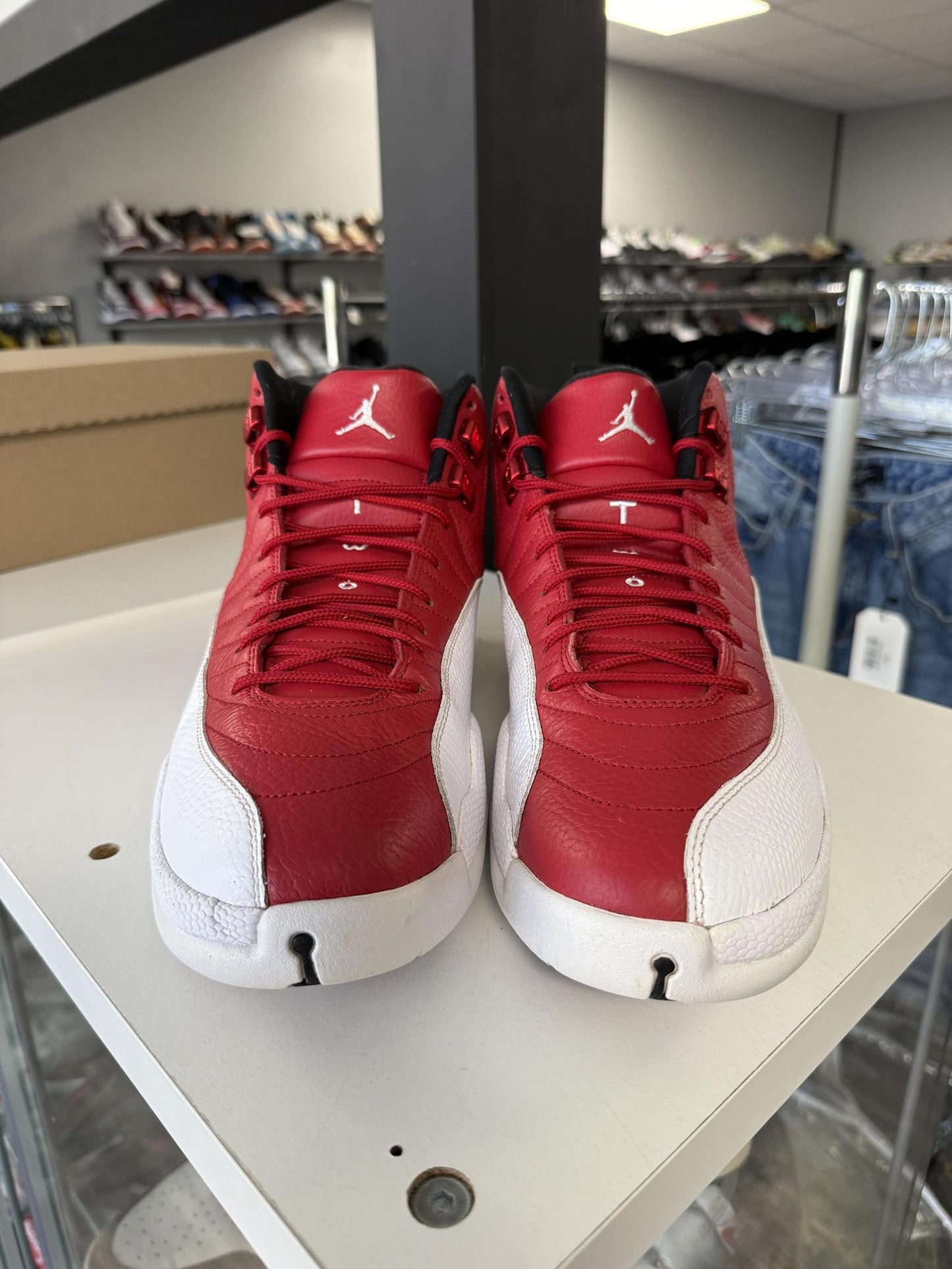 Jordan 12 "Gym Red" Used Size 11.5