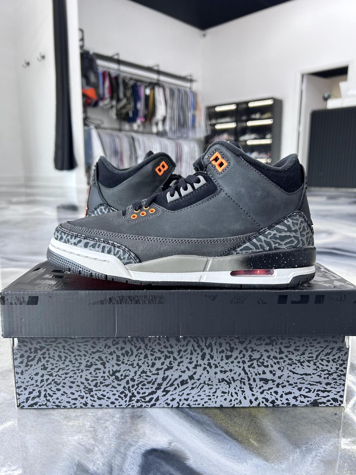 Jordan 3 "Fear" Used Size 6Y/7.5W