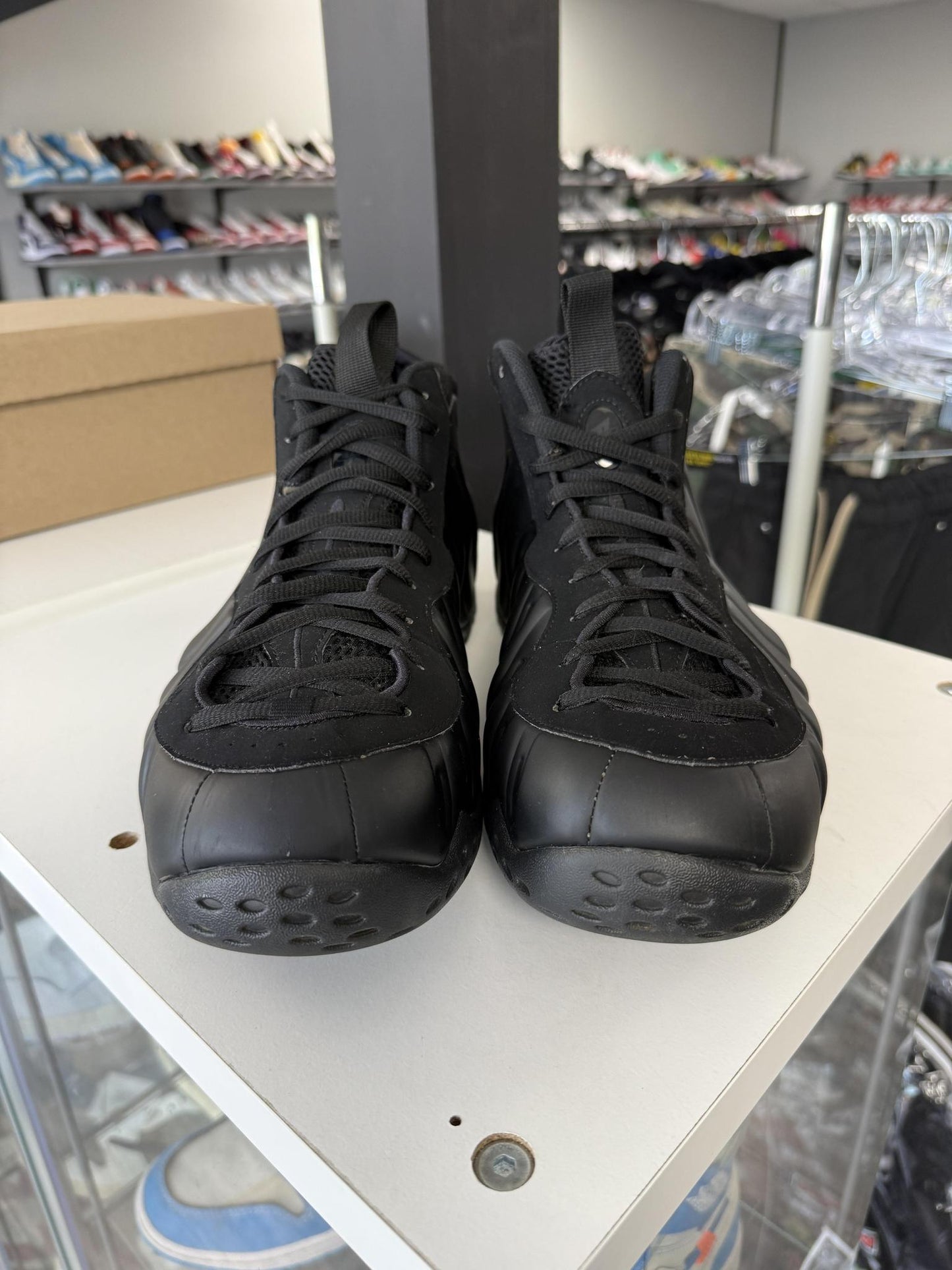 Nike Foamposite "Anthracite" Used Size 14