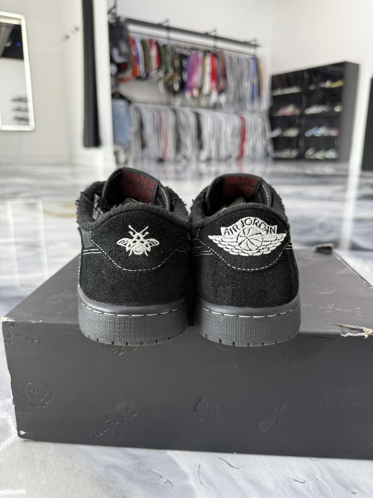 Jordan 1 Low x Travis Scott "Phantom Black" Used Size 11.5