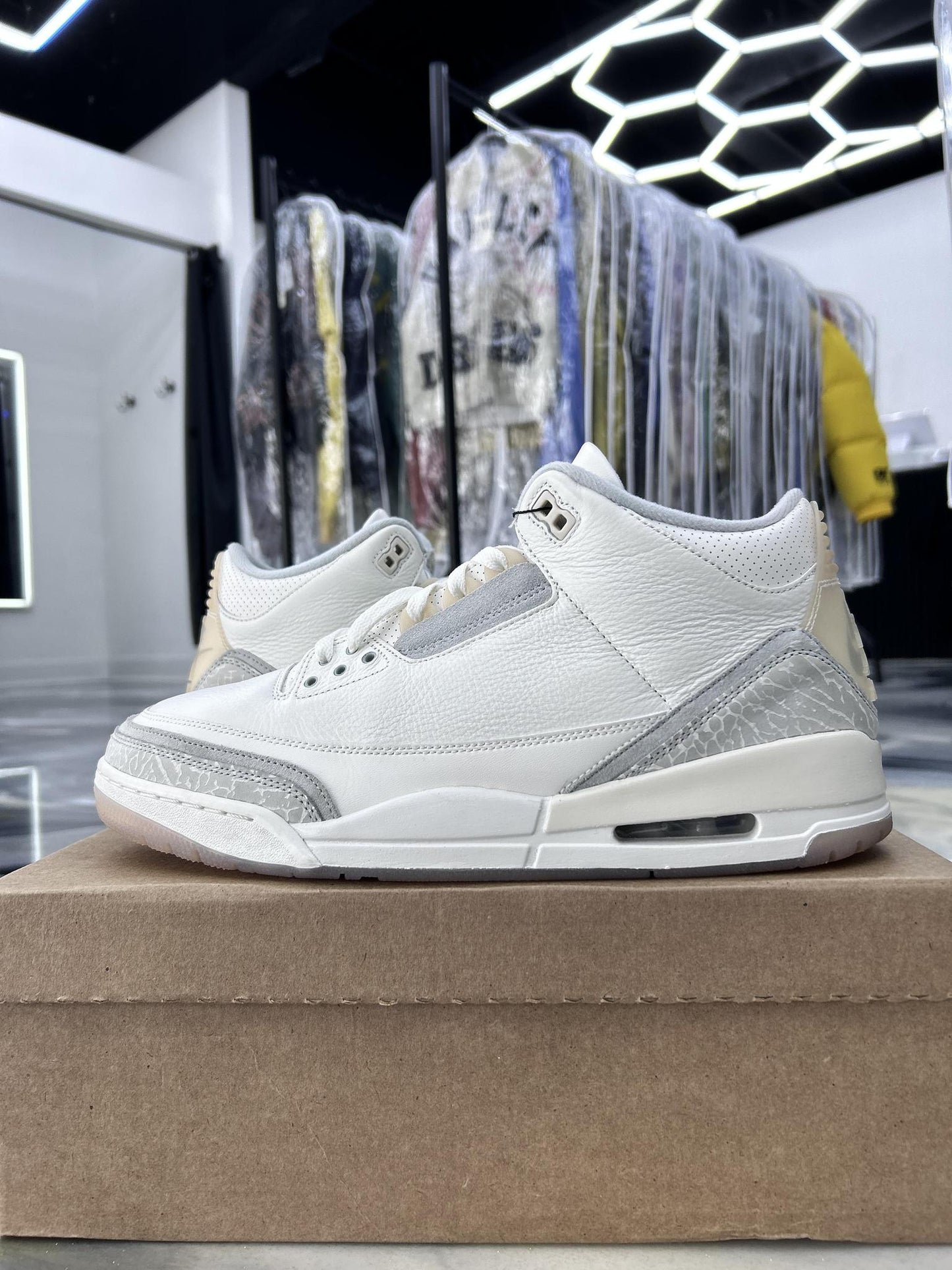 Jordan 3 Craft Ivory Used Size 13