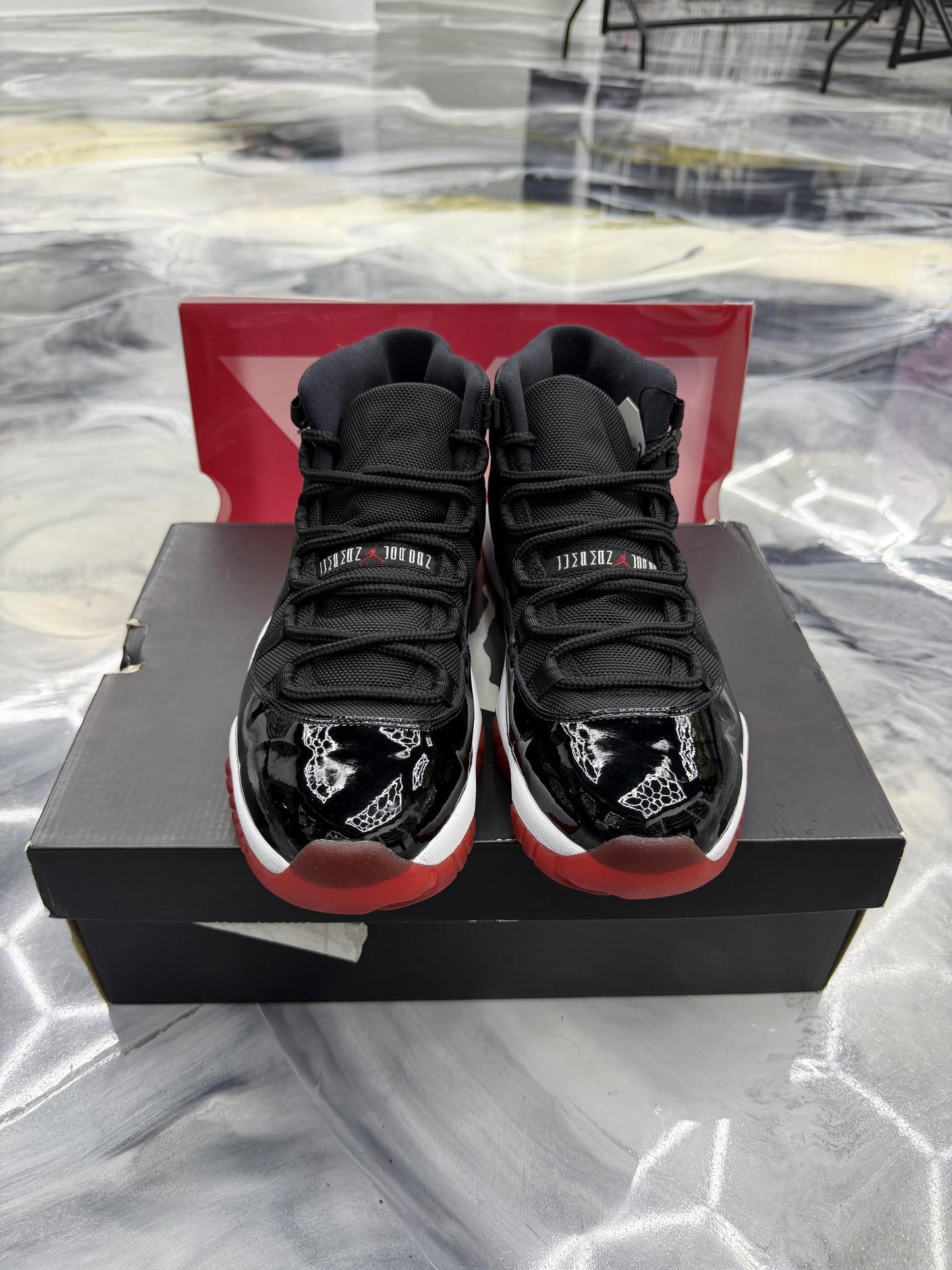 Jordan 11 "Bred" 2012 Used Size 9.5