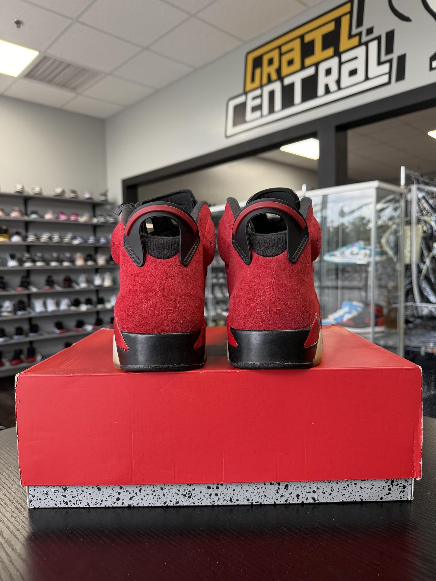 Jordan 6 "Toro" Used Size 13