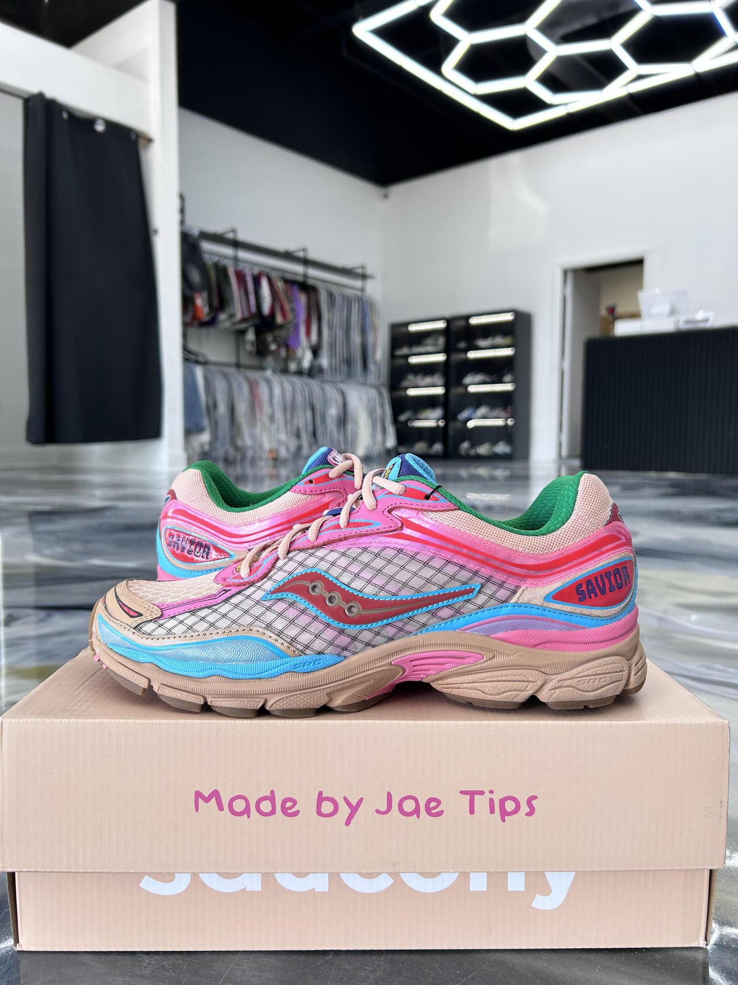 Saucony Program Omni 9 "Jae Tips" Used Size 11