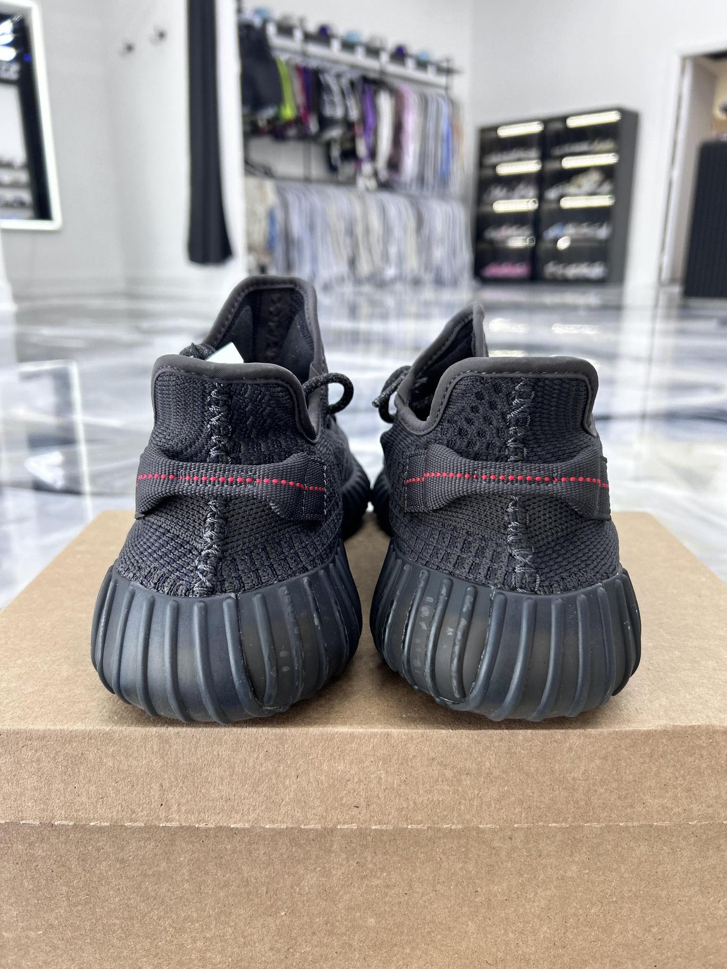 Yeezy 350 "Static" Used Size 12