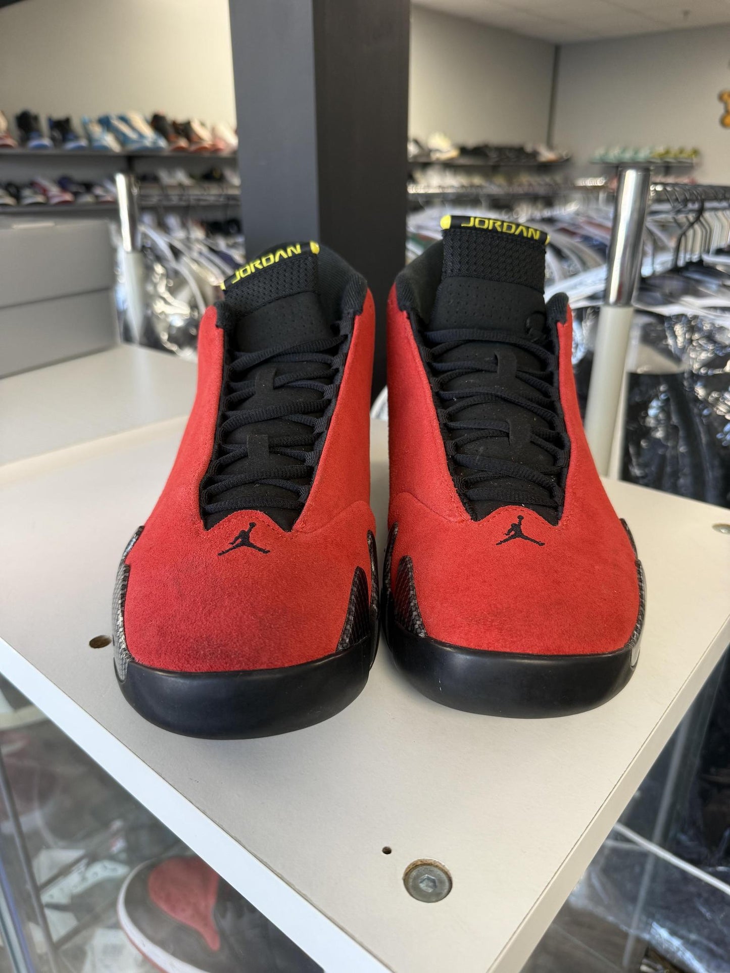 jordan 14 "Ferrari" Used Size 13