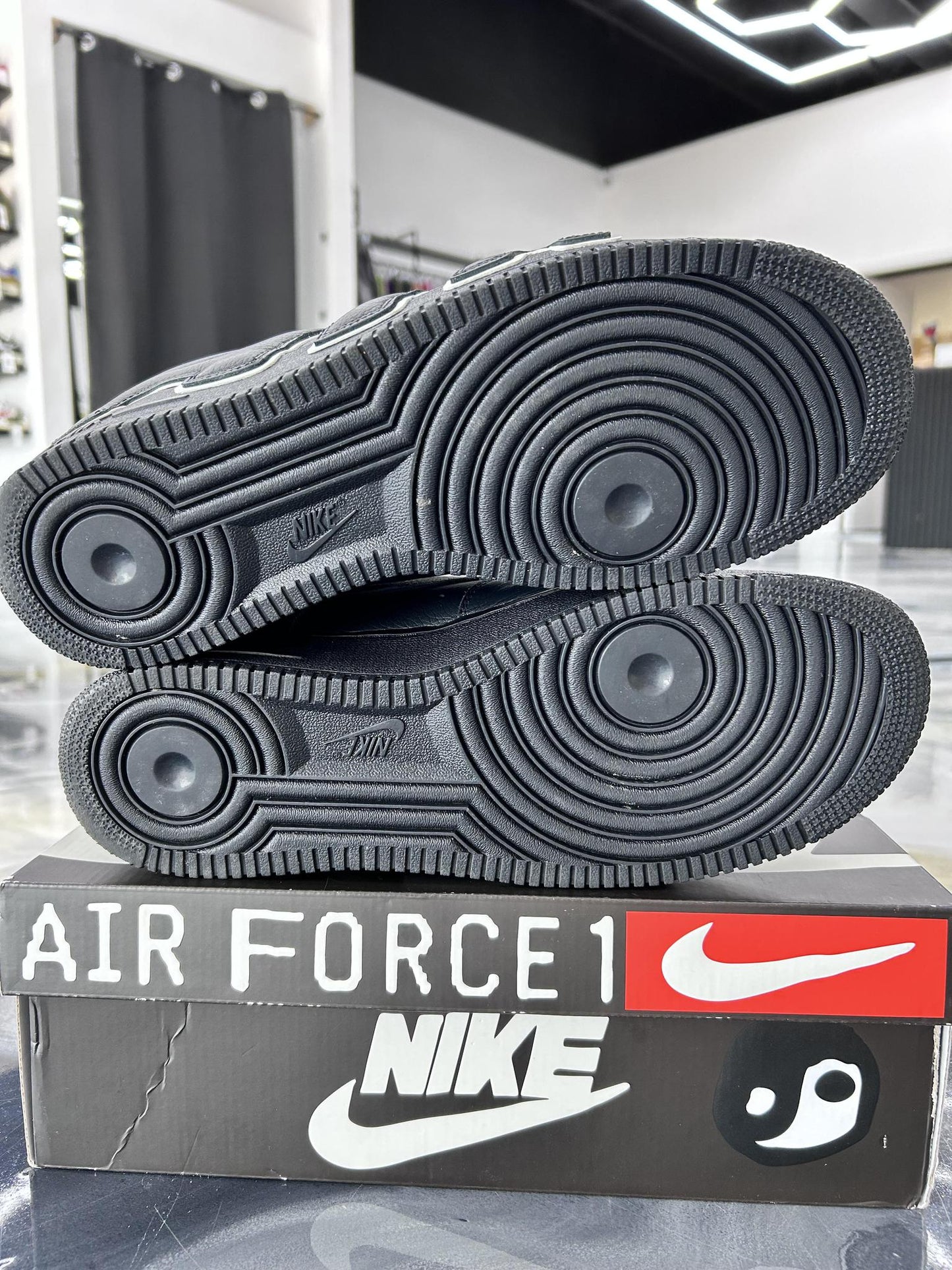 Nike x CPFM Air Force 1 Low "Black" Used Size 11.5