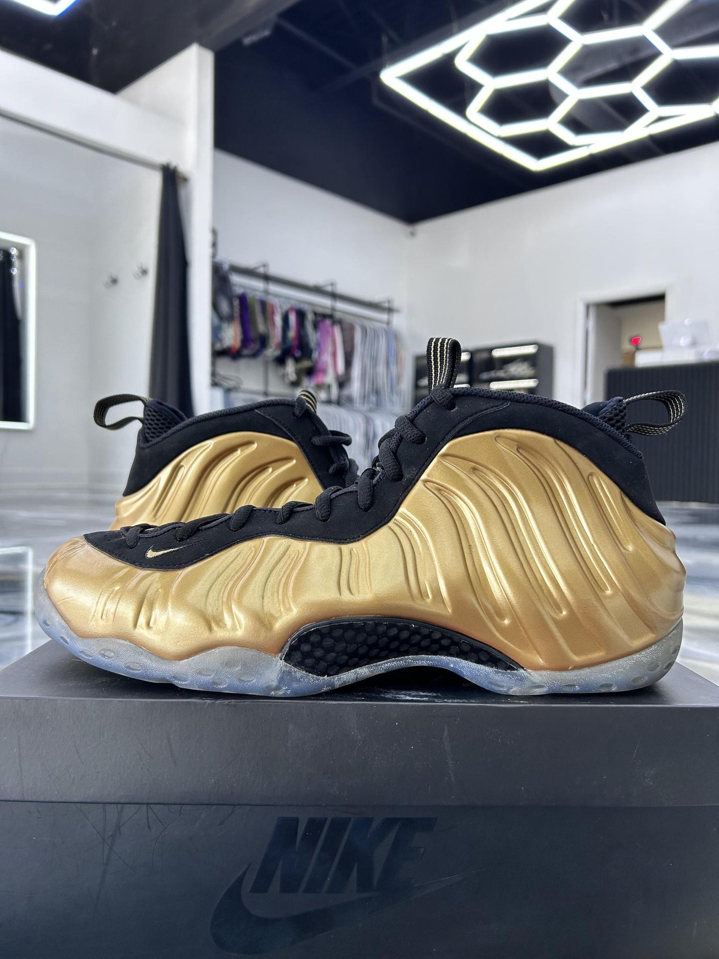 Nike Foamposite One "Metallic Gold" Used Size 14