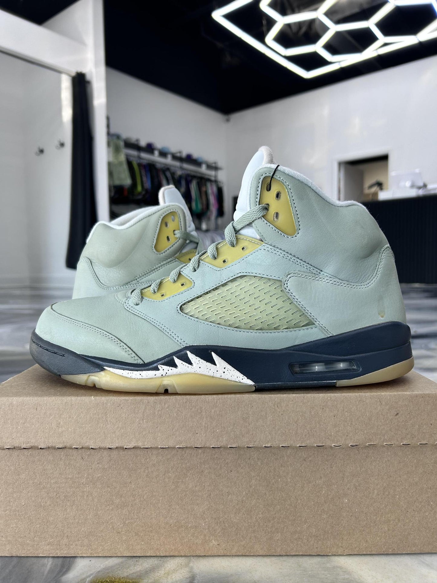 Jordan 5 "Jade Horizon" Used Size 14