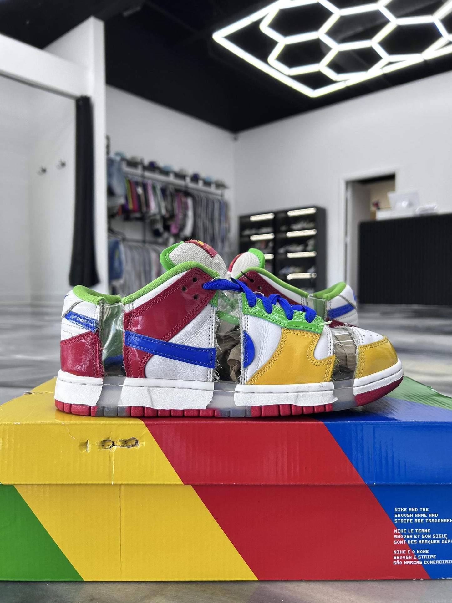 Dunk Low SB "Ebay" Used Size 7Y/8.5W
