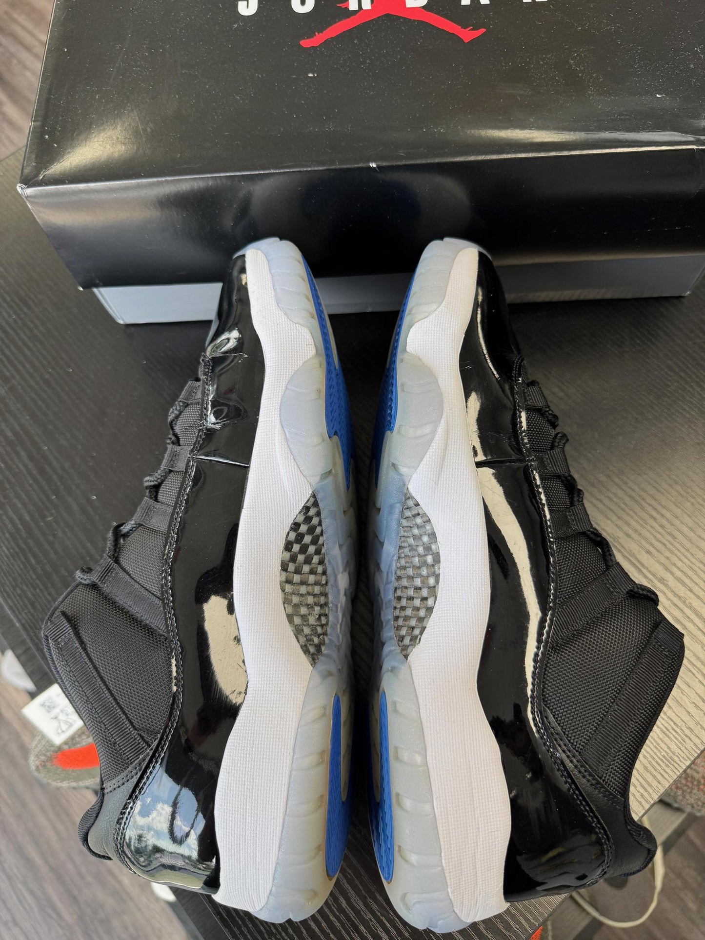 Jordan 11 Low "Space Jam" Used Used 12
