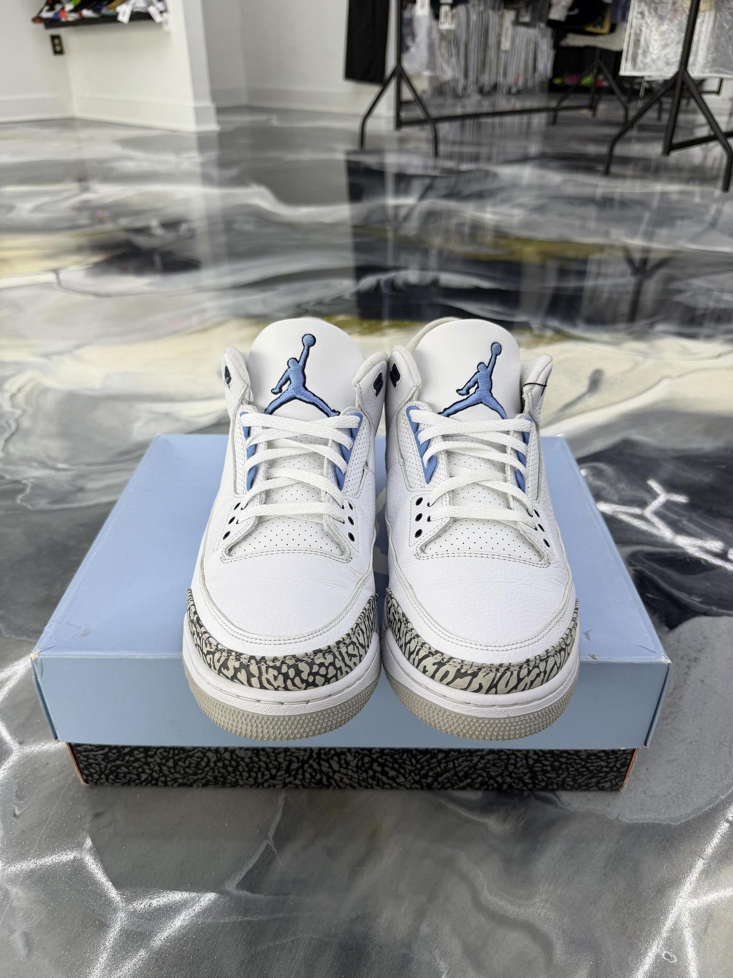 Jordan 3 UNC Used Size 13