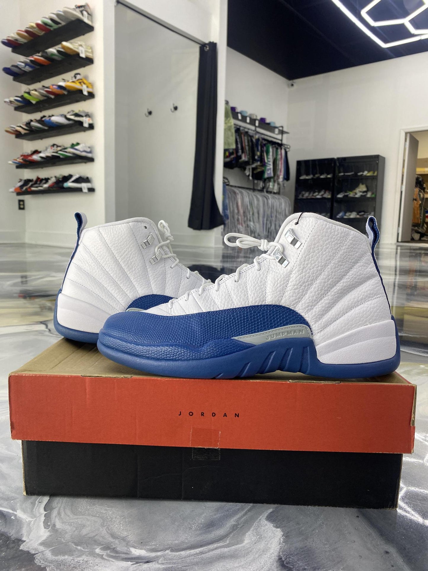 Jordan 12 "French Blue" Used Size 12
