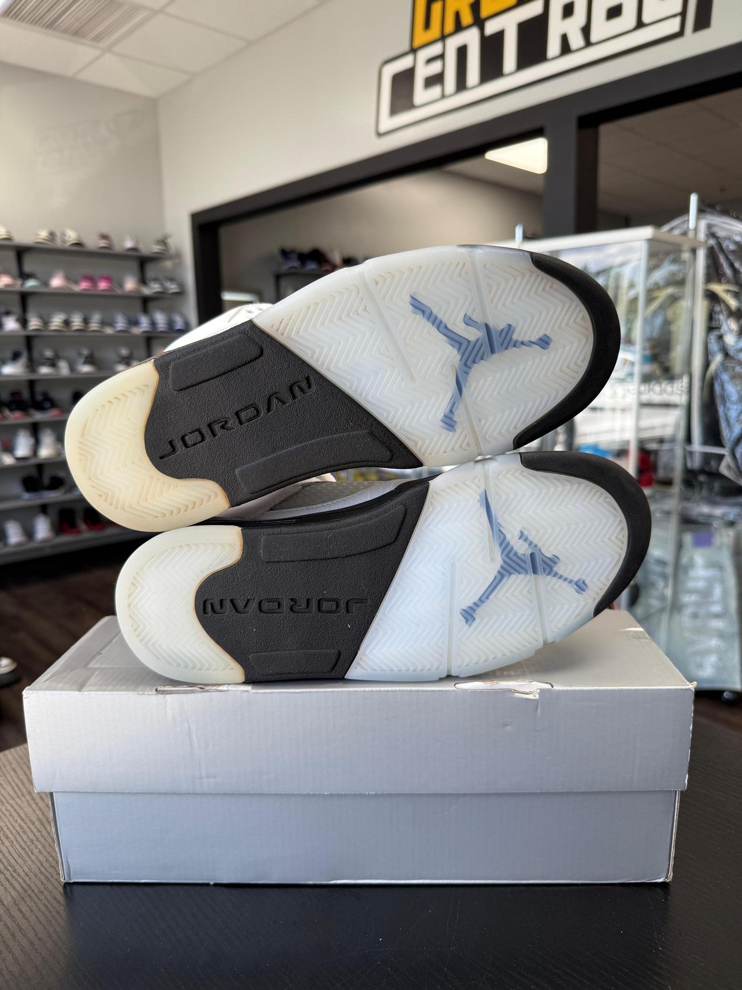 Jordan 5 "Concord" Used Size 8.5