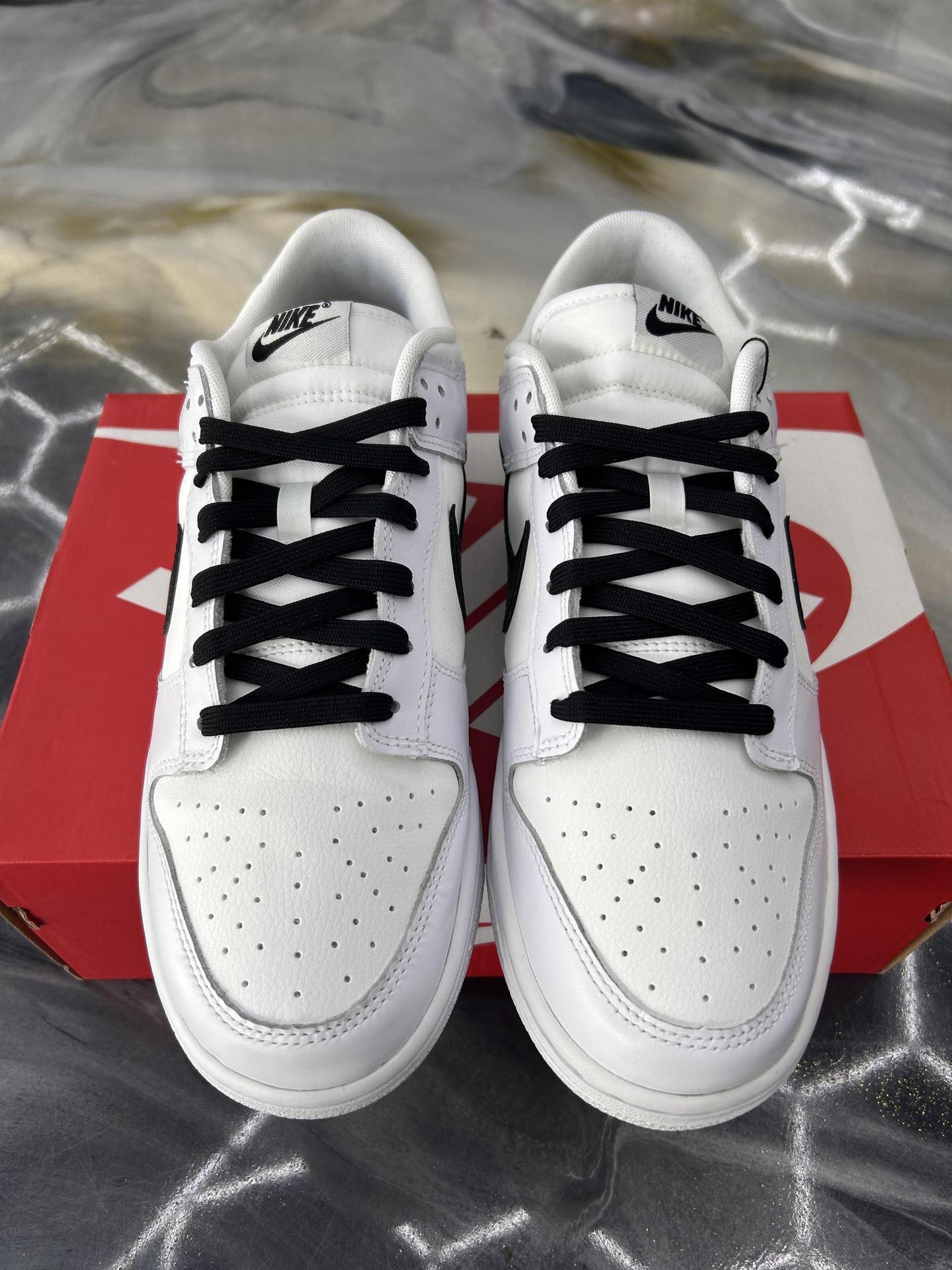 Nike Dunk Low "Reverse Panda" Used Size 11.5