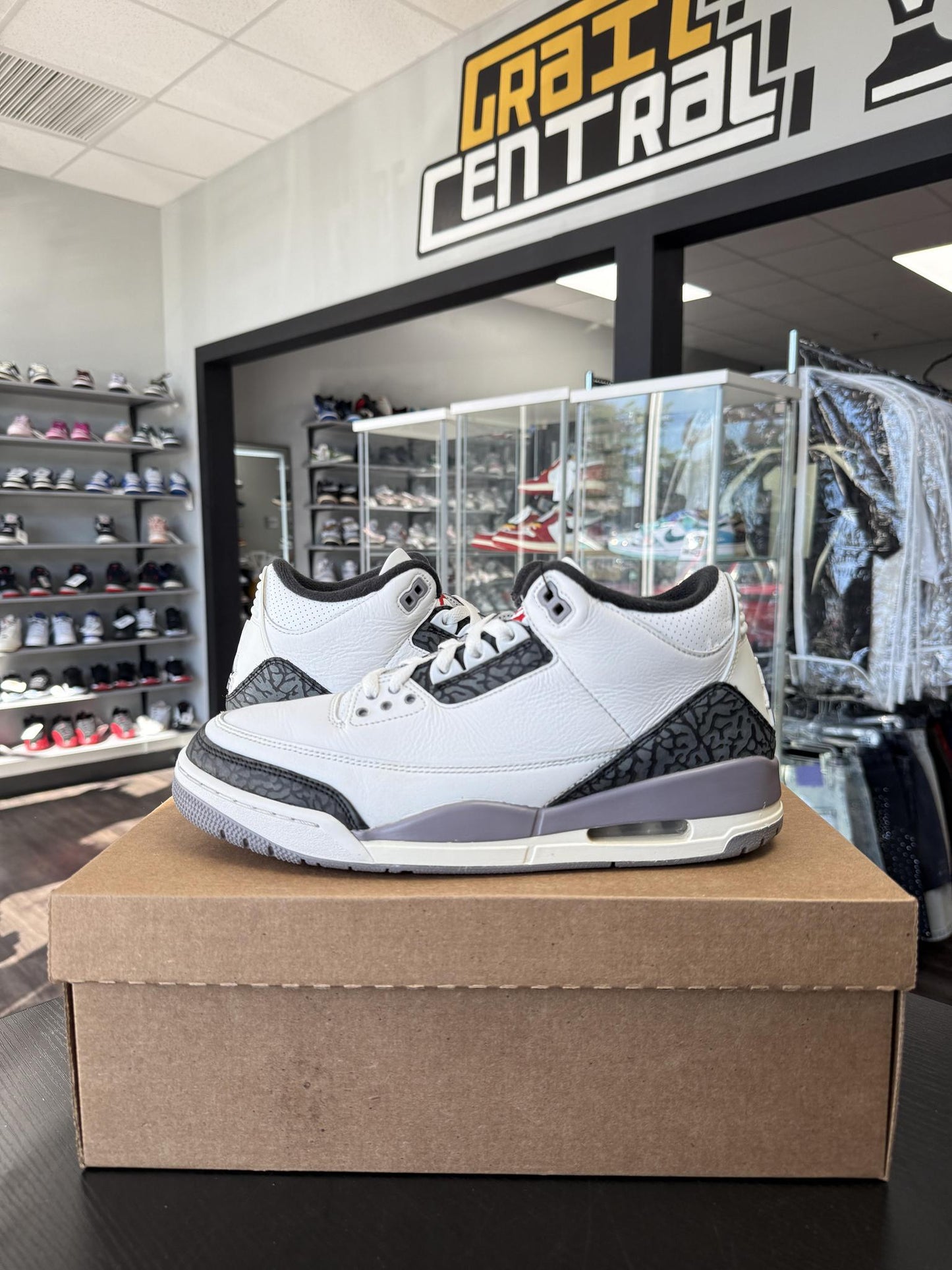 Jordan 3 "Grey Cement" Used Size 9.5