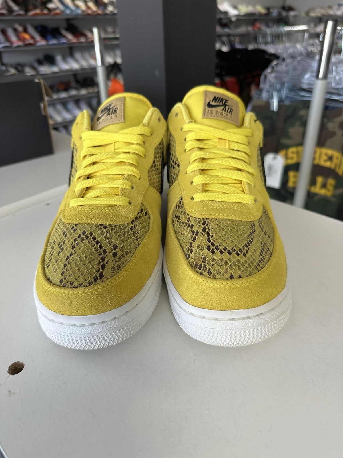 Nike AF1 Low "Yellow Snakeskin" Used Size 9