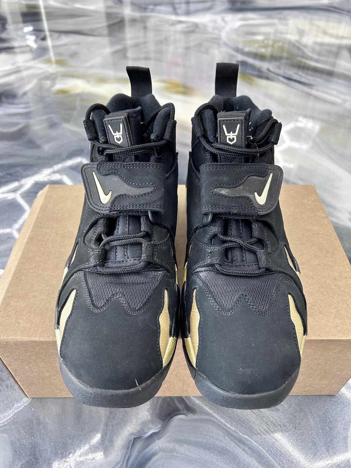 Nike Air DT Max '96 "Black Gold" Used Size 9
