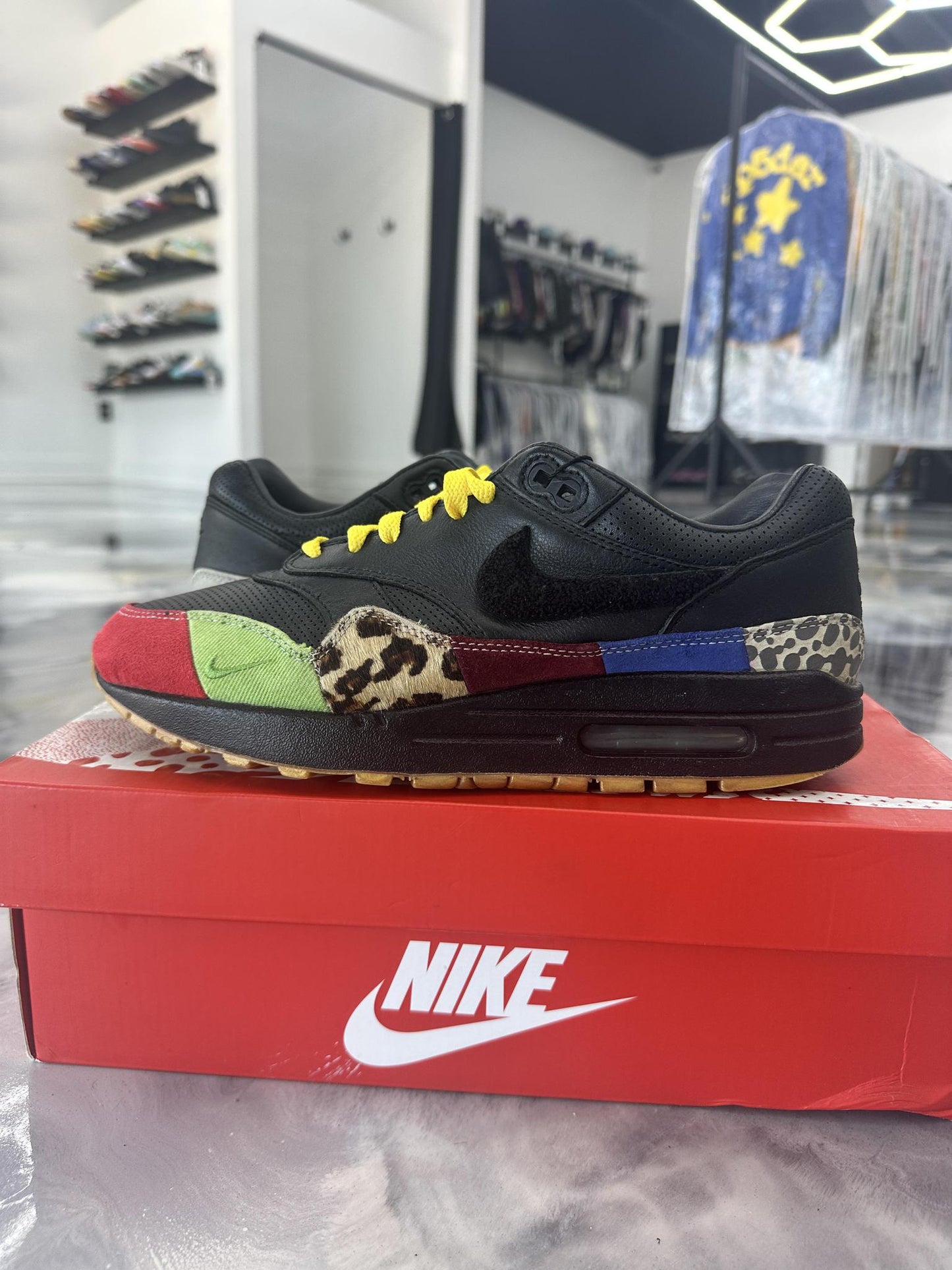 Nike Air Max 1 "Master" Used Size 8