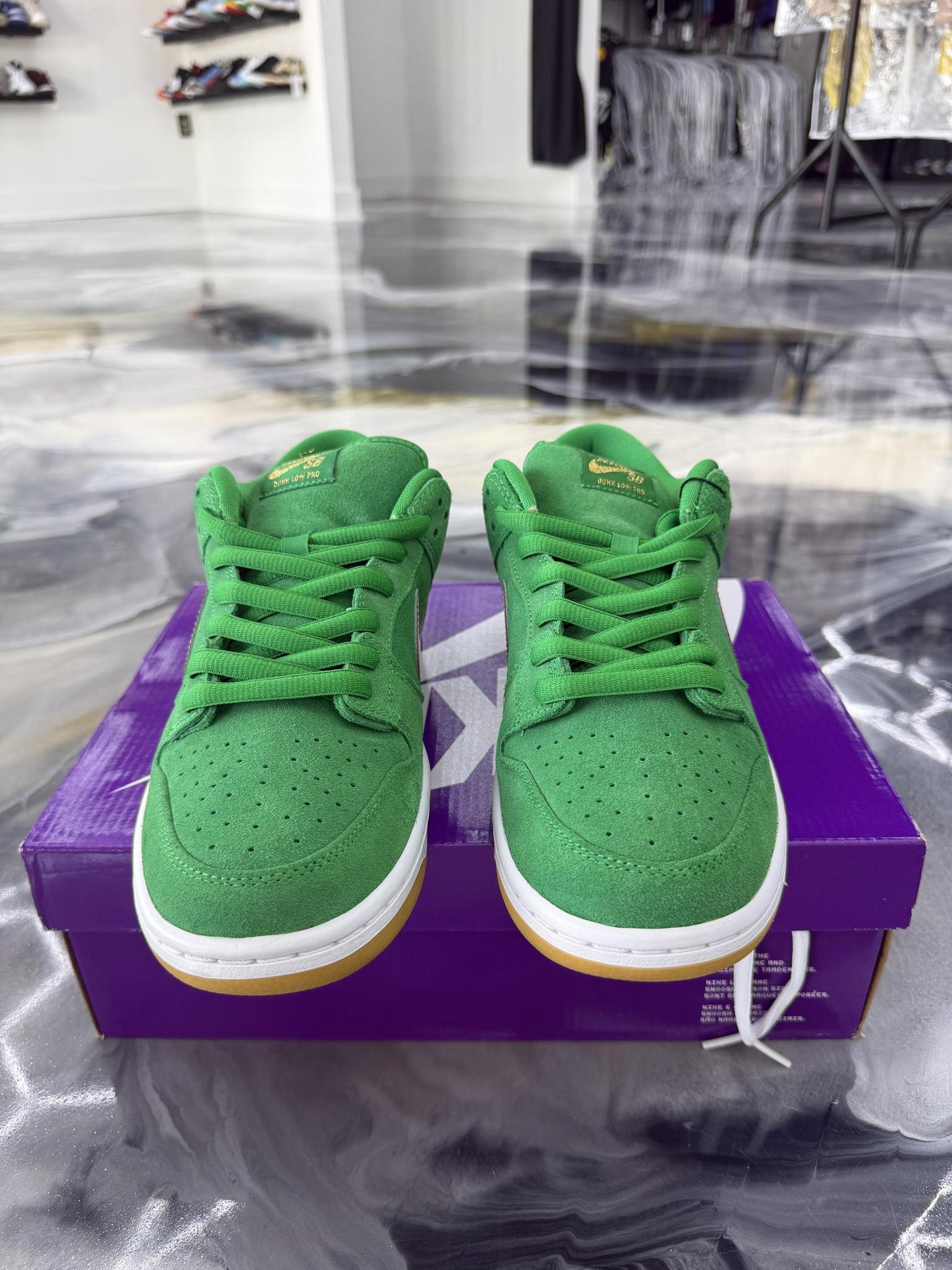 Nike SB Dunk Low "St. Patricks Day" Used Size 10