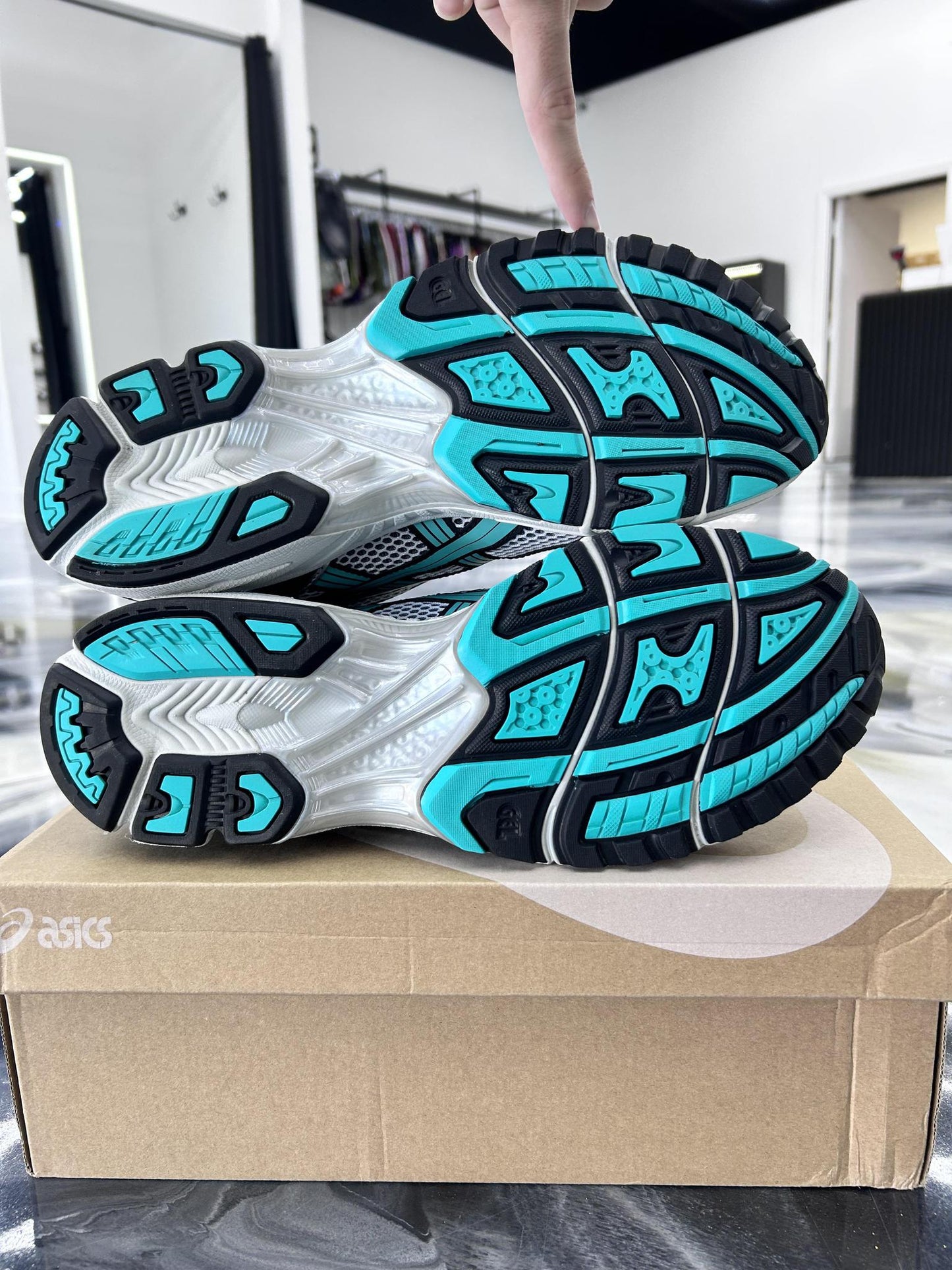 Asics Kayano 14 "Waterfall Grey" Used Size 13