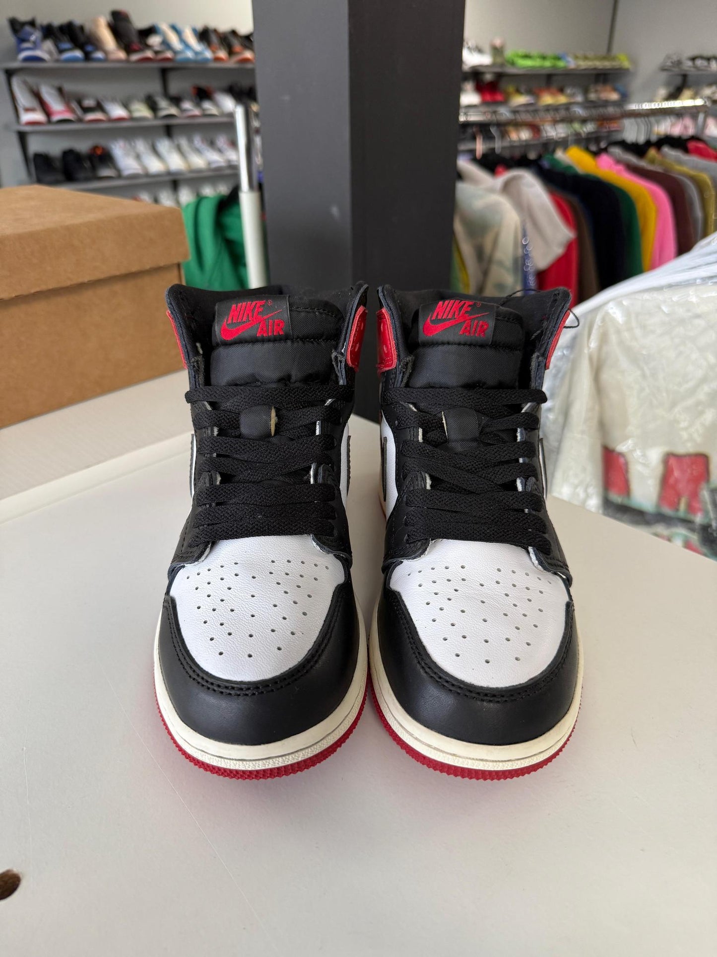 Jordan 1 "Black Toe Reimagined" Used Size 4.5Y/6W
